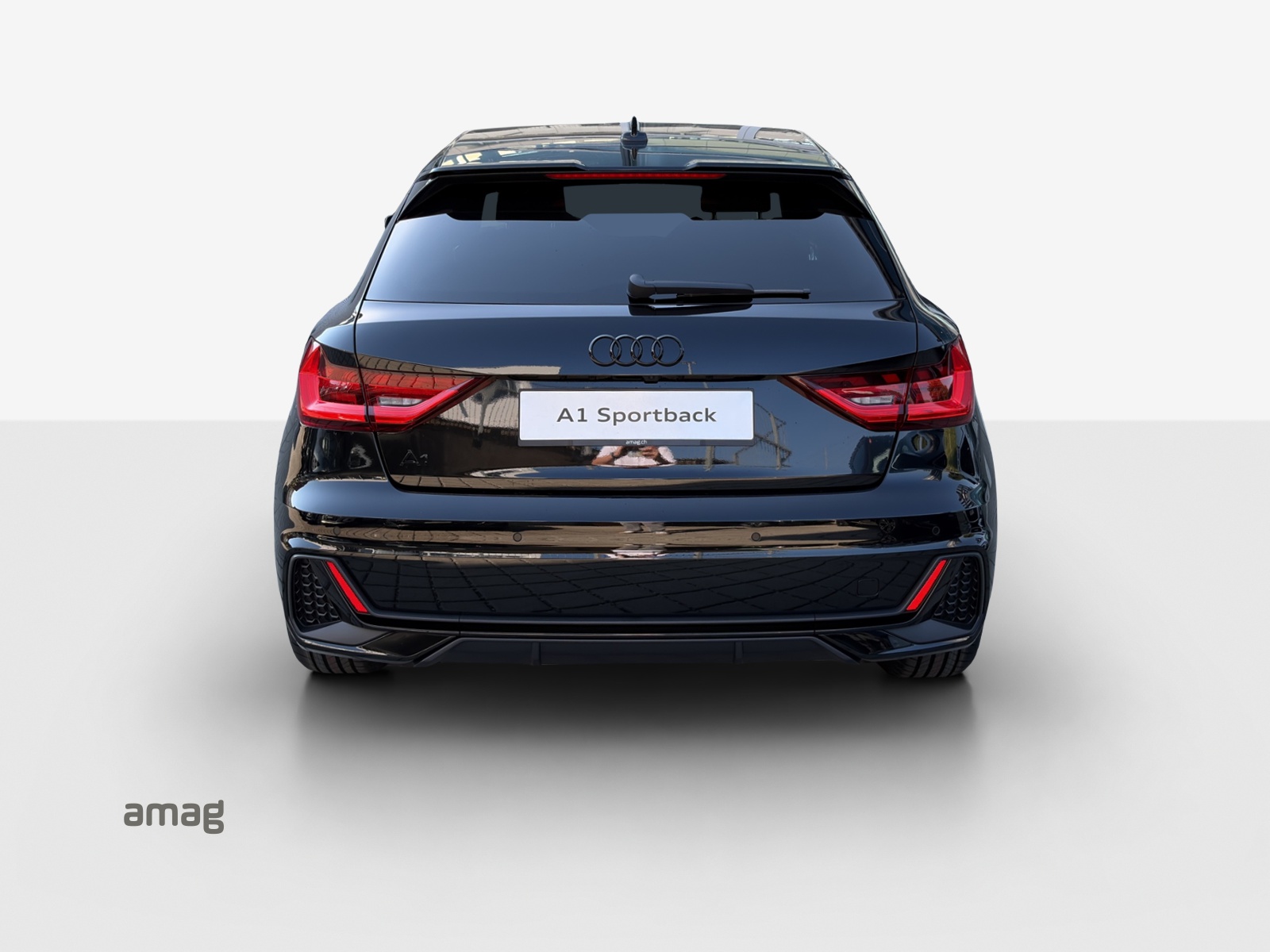 AUDI A1 Sportback 30 TFSI S Line Attraction S-tronic-image-3