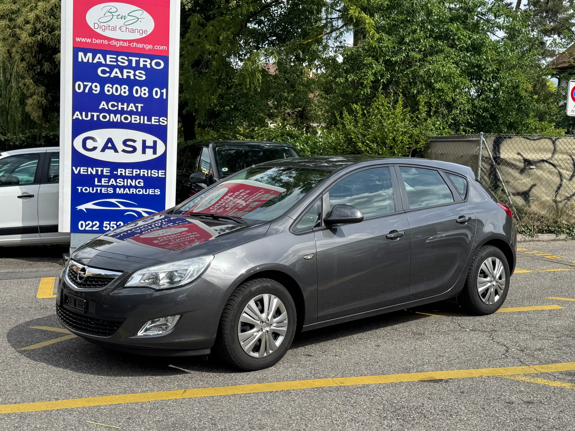 OPEL Astra 1.4i 16V Turbo Cosmo-image-0