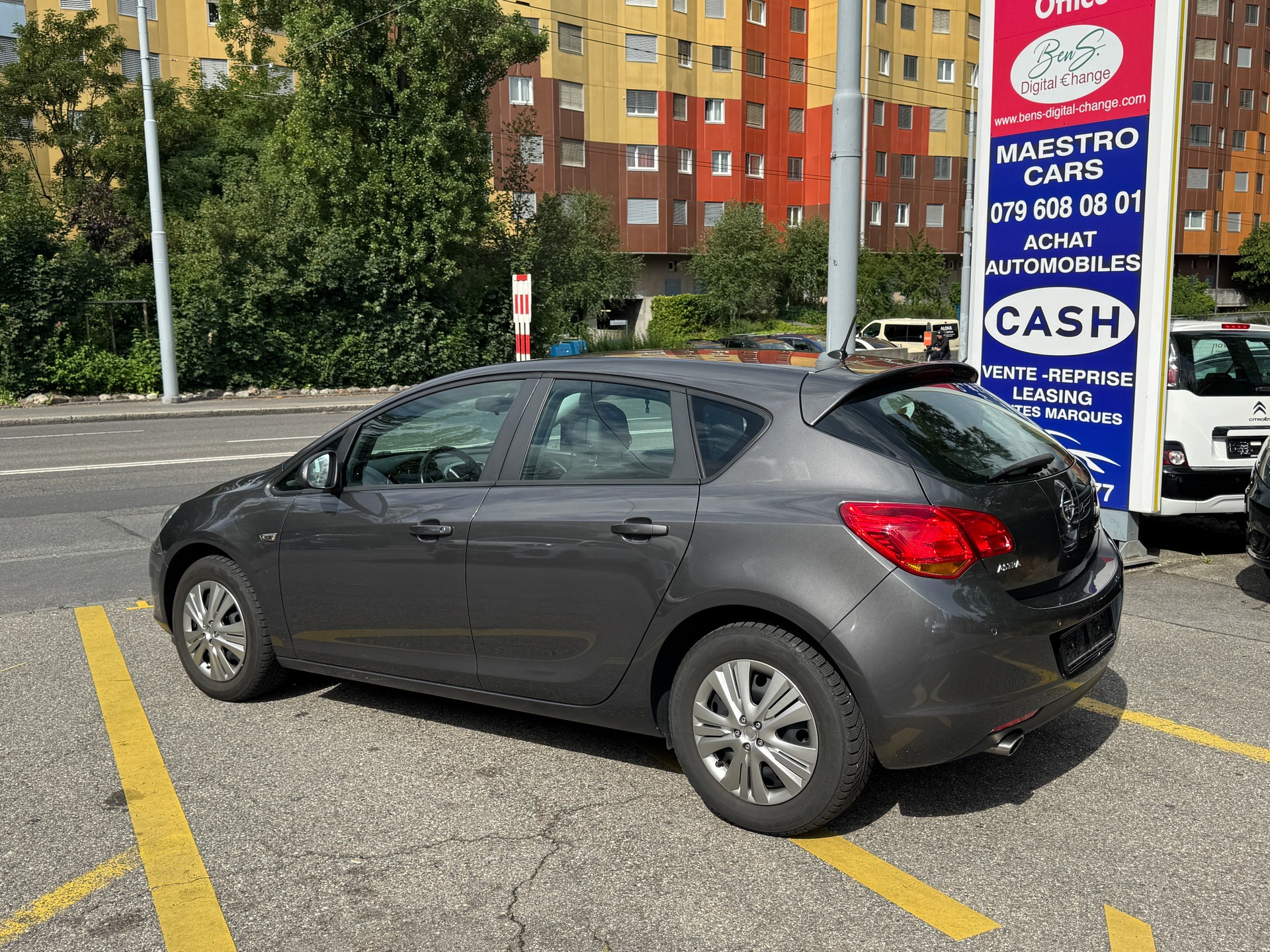 OPEL Astra 1.4i 16V Turbo Cosmo-image-5