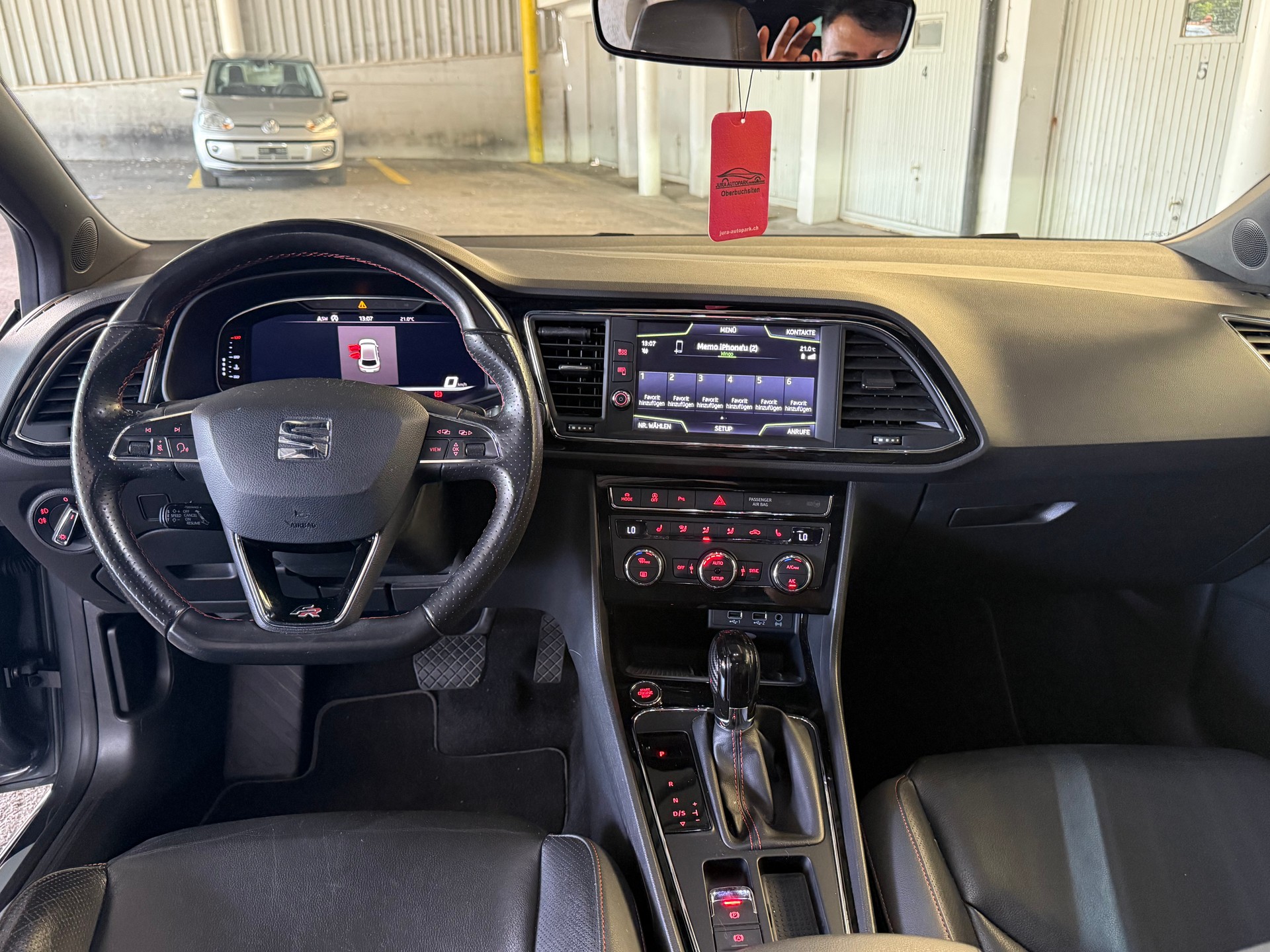 SEAT Leon 1.4 TSI ACT FR DSG-image-11