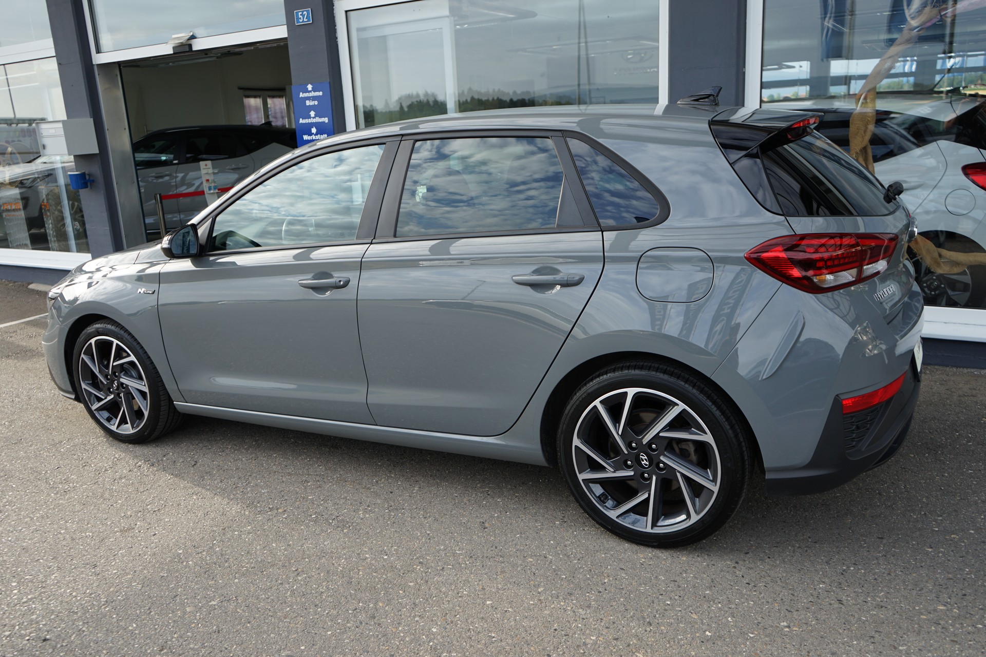 HYUNDAI i30 1.5 T-GDi N Line Exclusive 48V MH DCT-image-5