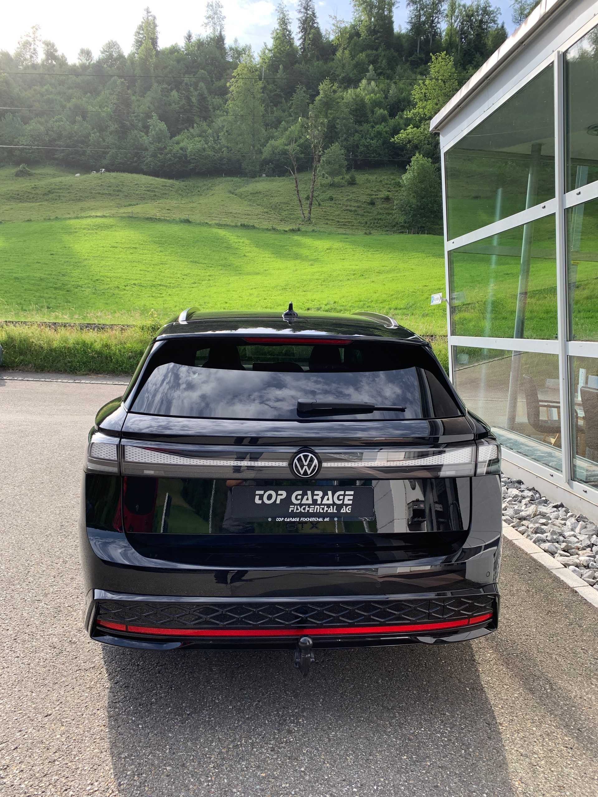 VW ID.7 Tourer GTX 86 kWh GTX United 4 Motion-image-5