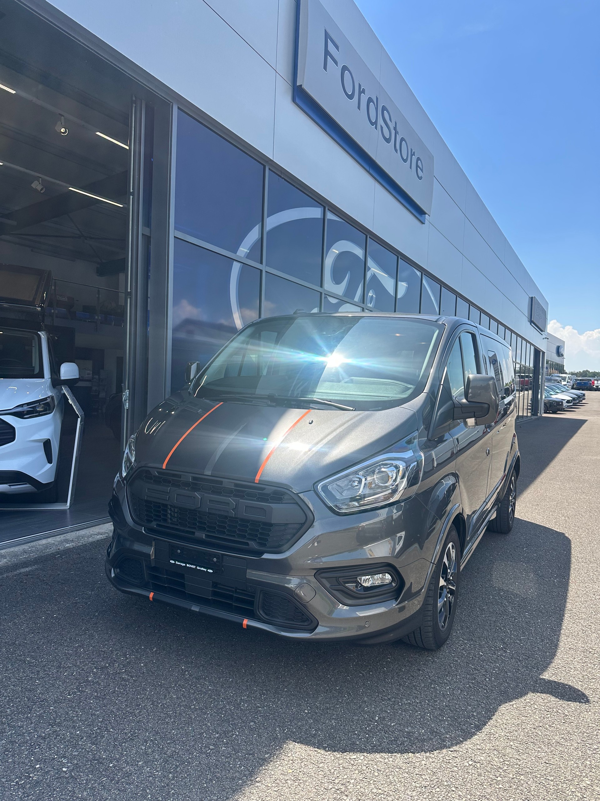 FORD Transit C combi 320 L1 2.0 TDCi 170 Sport