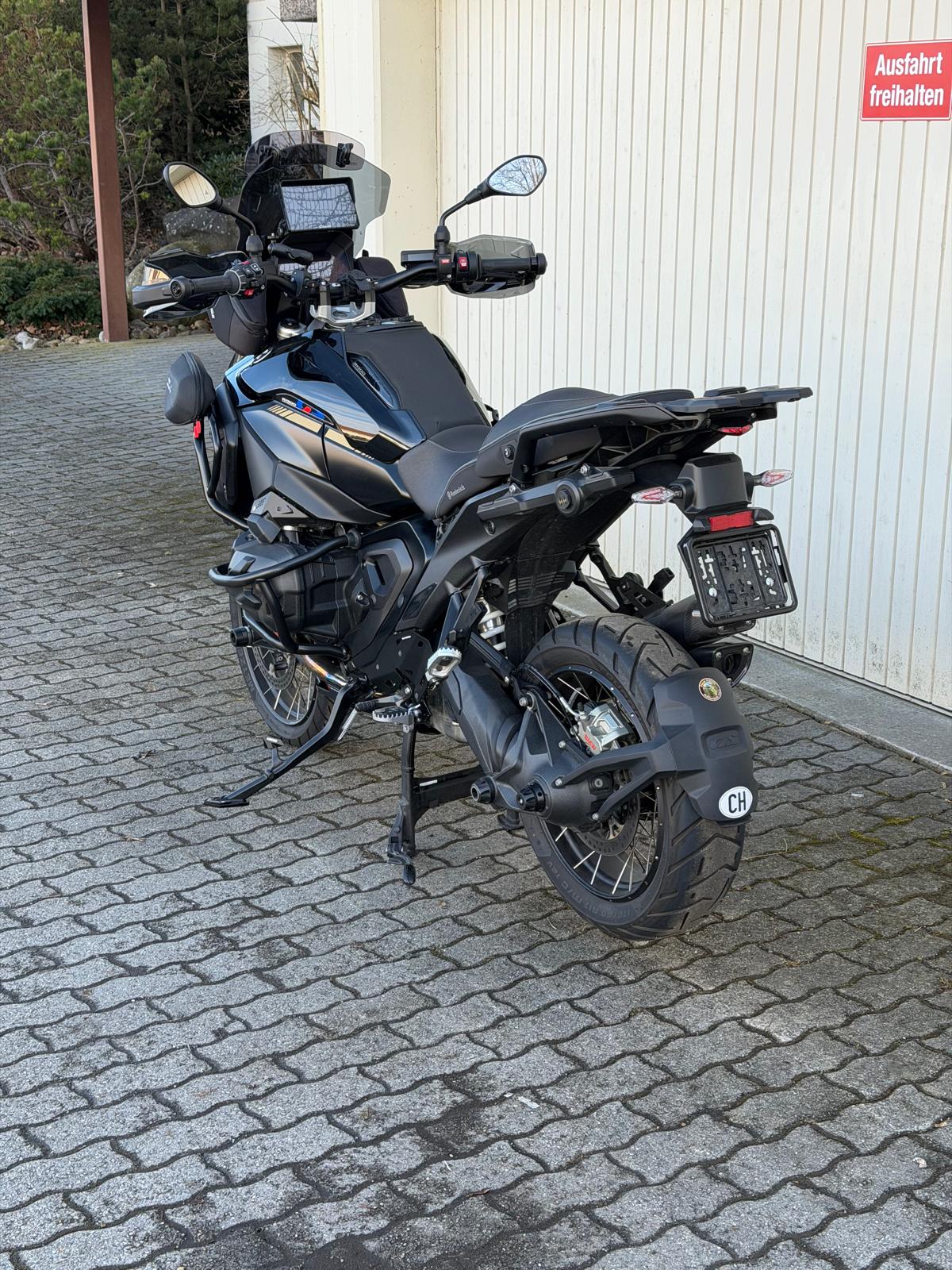 BMW R 1300 GS-showroom-element-2