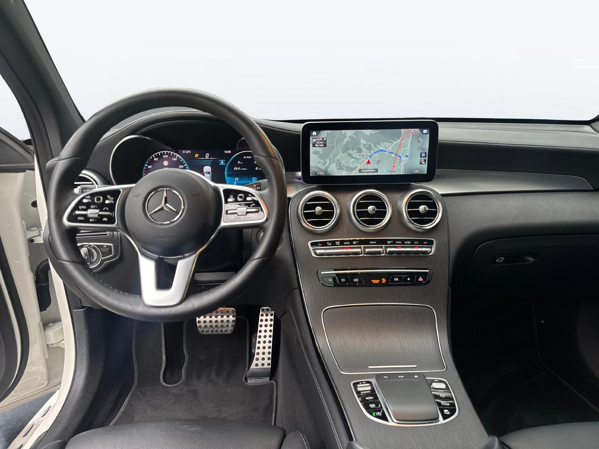 MERCEDES-BENZ GLC 400 d AMG Line 4m-image-8