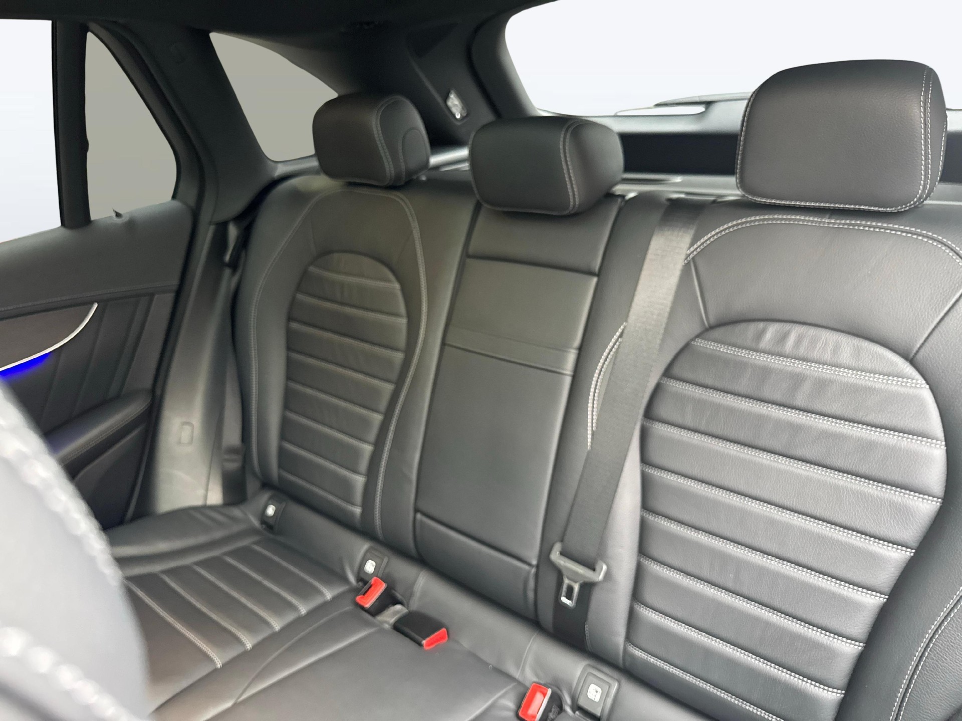 MERCEDES-BENZ GLC 400 d AMG Line 4m-image-10