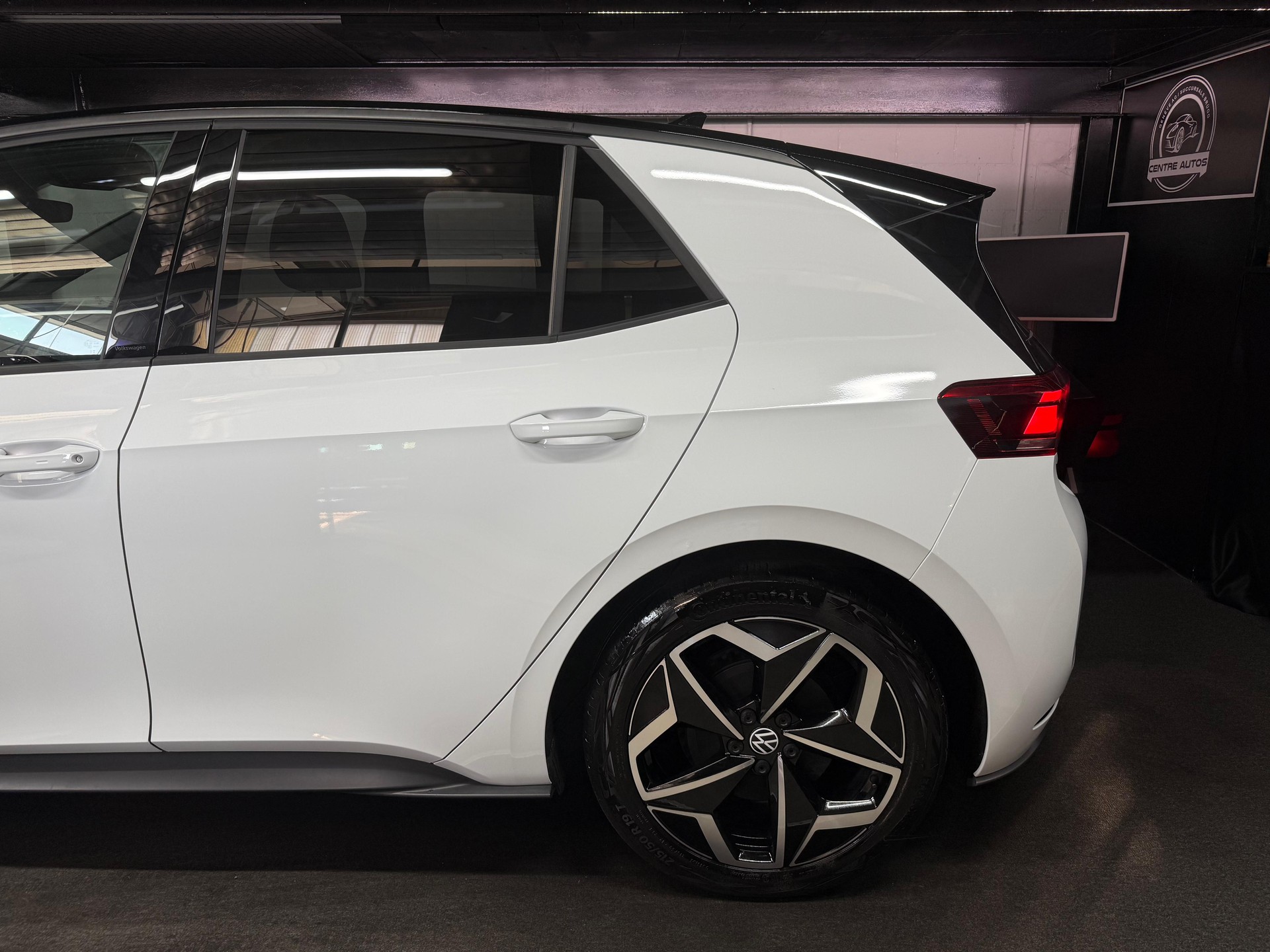 VW ID.3 Pro S 77 kWh 75 Edition-image-2
