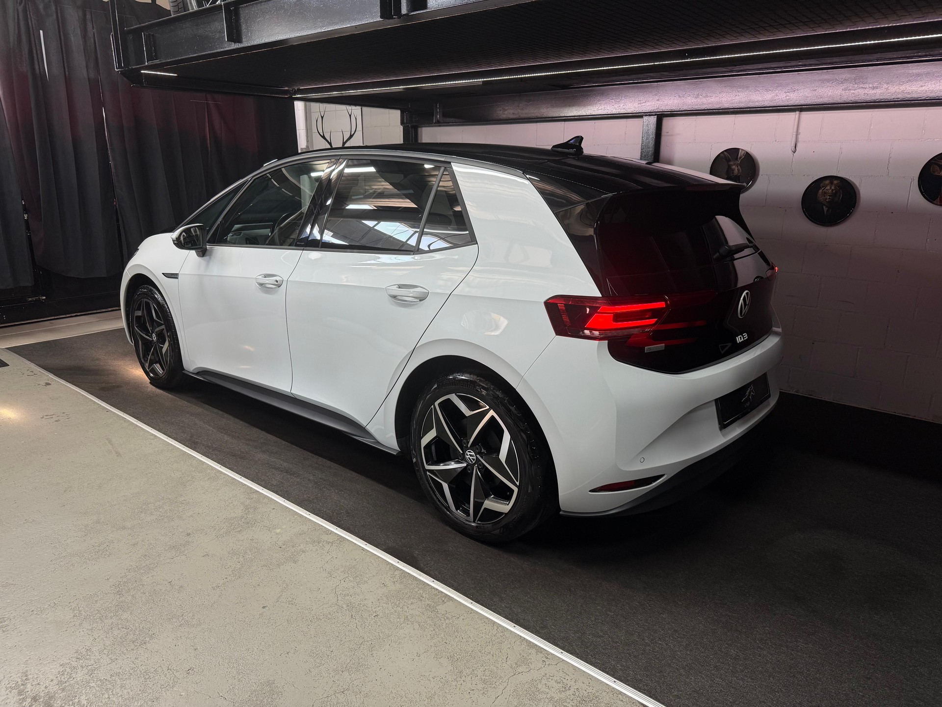 VW ID.3 Pro S 77 kWh 75 Edition-image-7