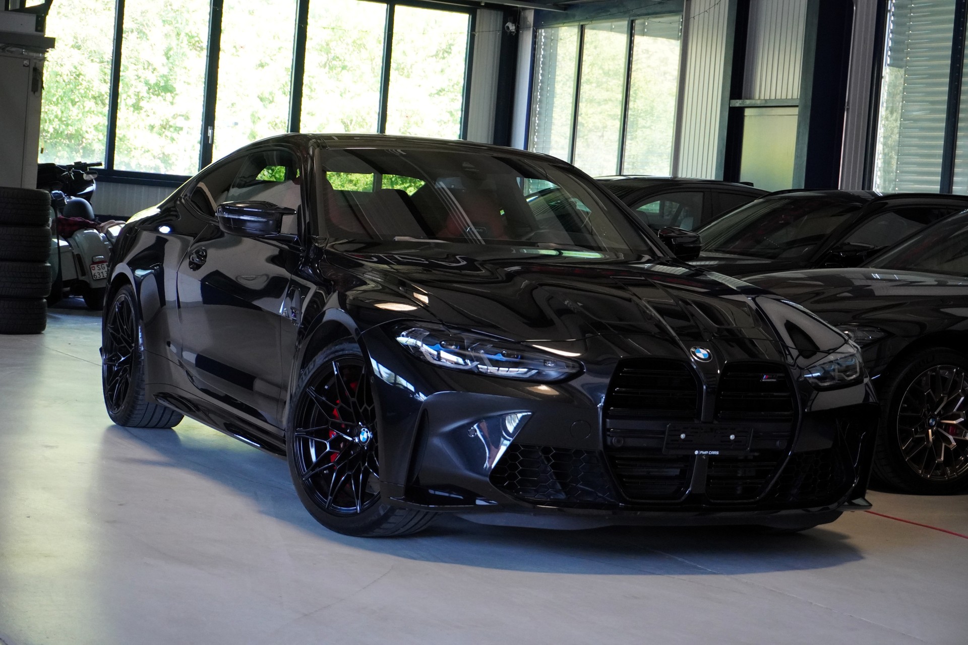 BMW M4 Coupé Competition-image-2