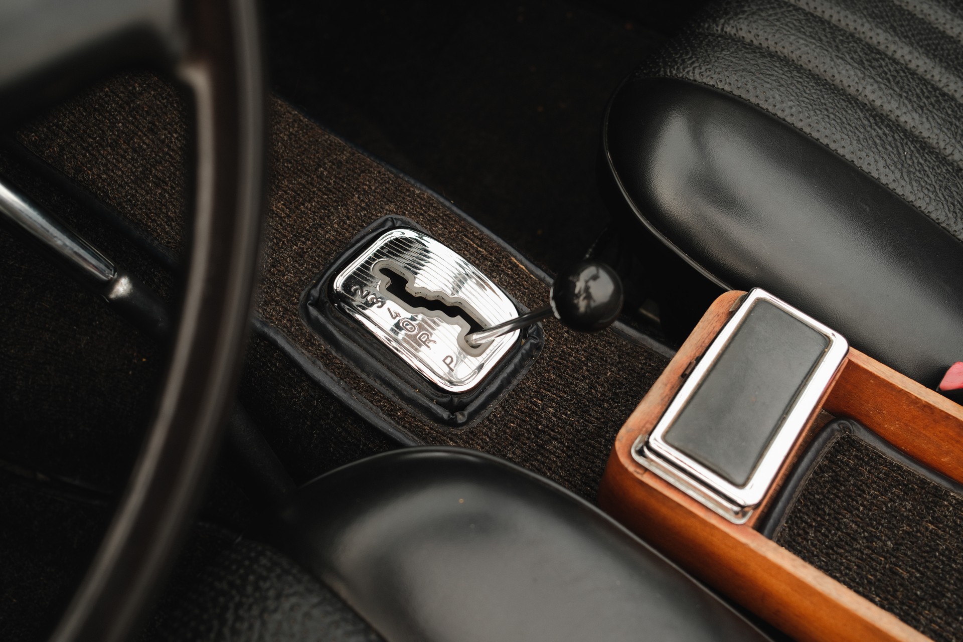 MERCEDES-BENZ SL 230-image-7
