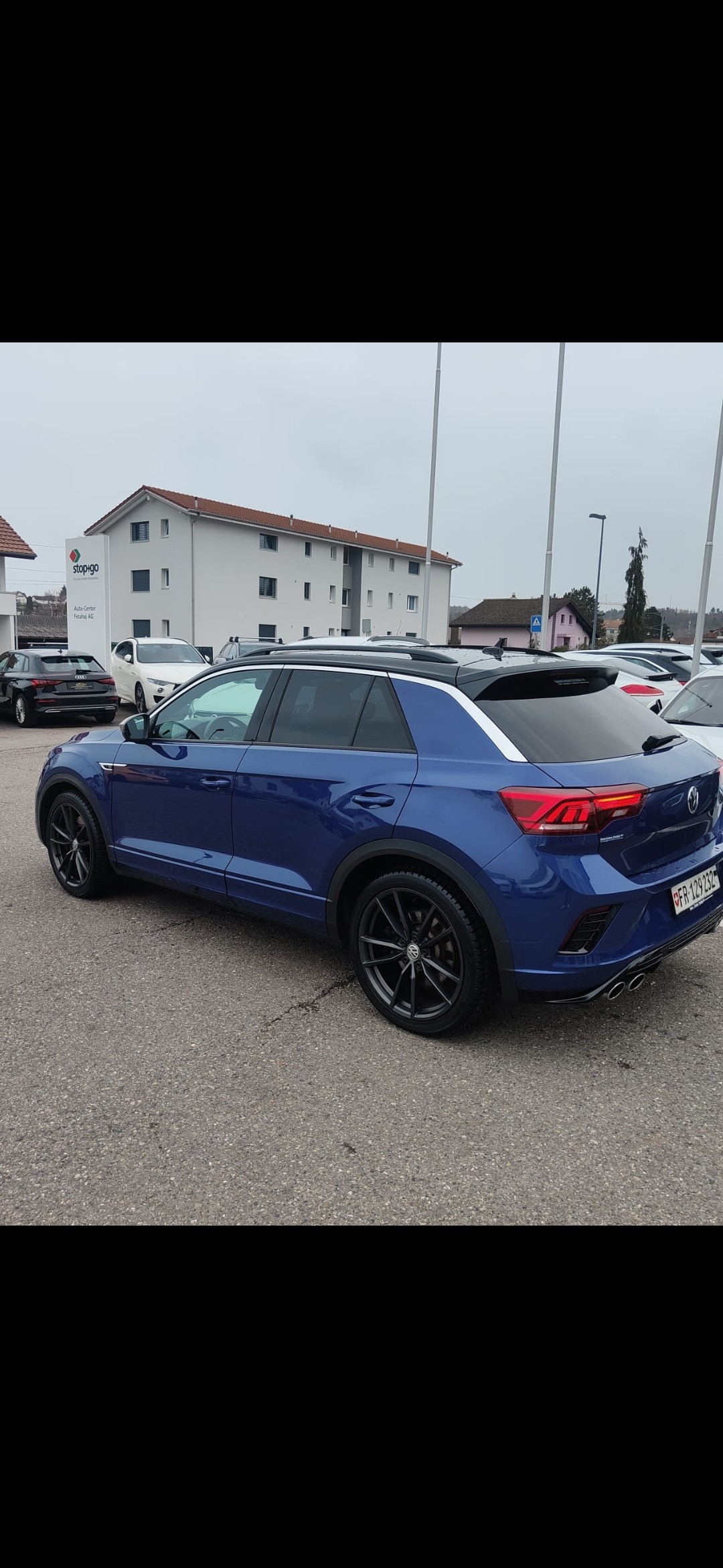 VW T-Roc 2.0 TSI R DSG 4Motion-image-4