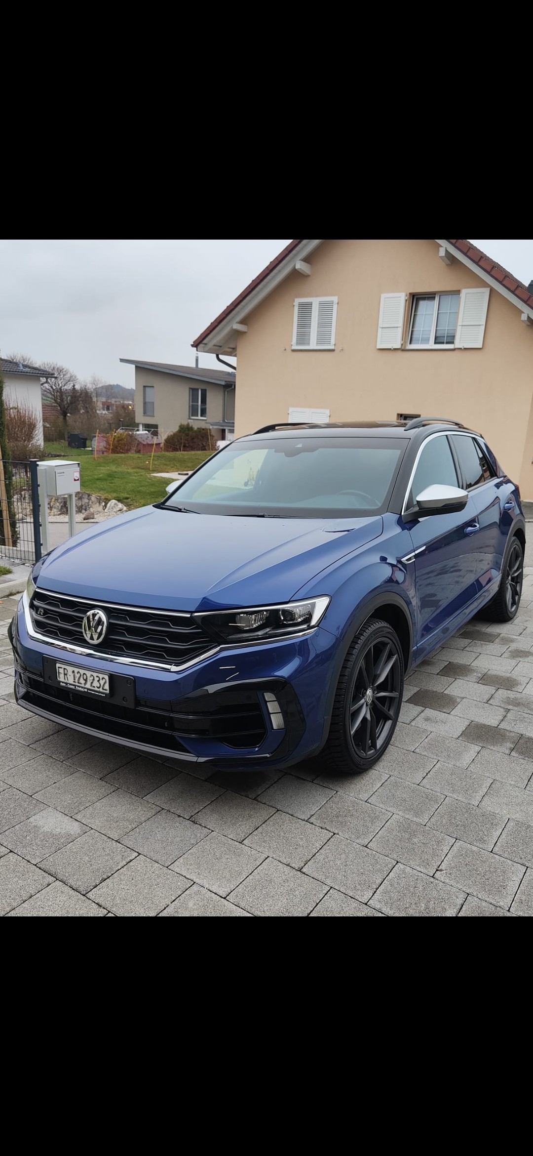 VW T-Roc 2.0 TSI R DSG 4Motion-image-0