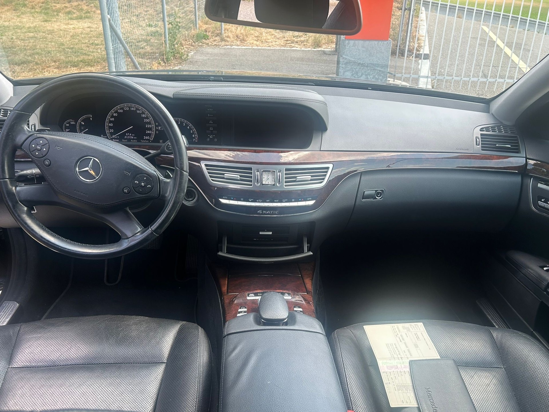 MERCEDES-BENZ S 350 BlueEfficiency SS 4Matic 7G-Tronic-image-7