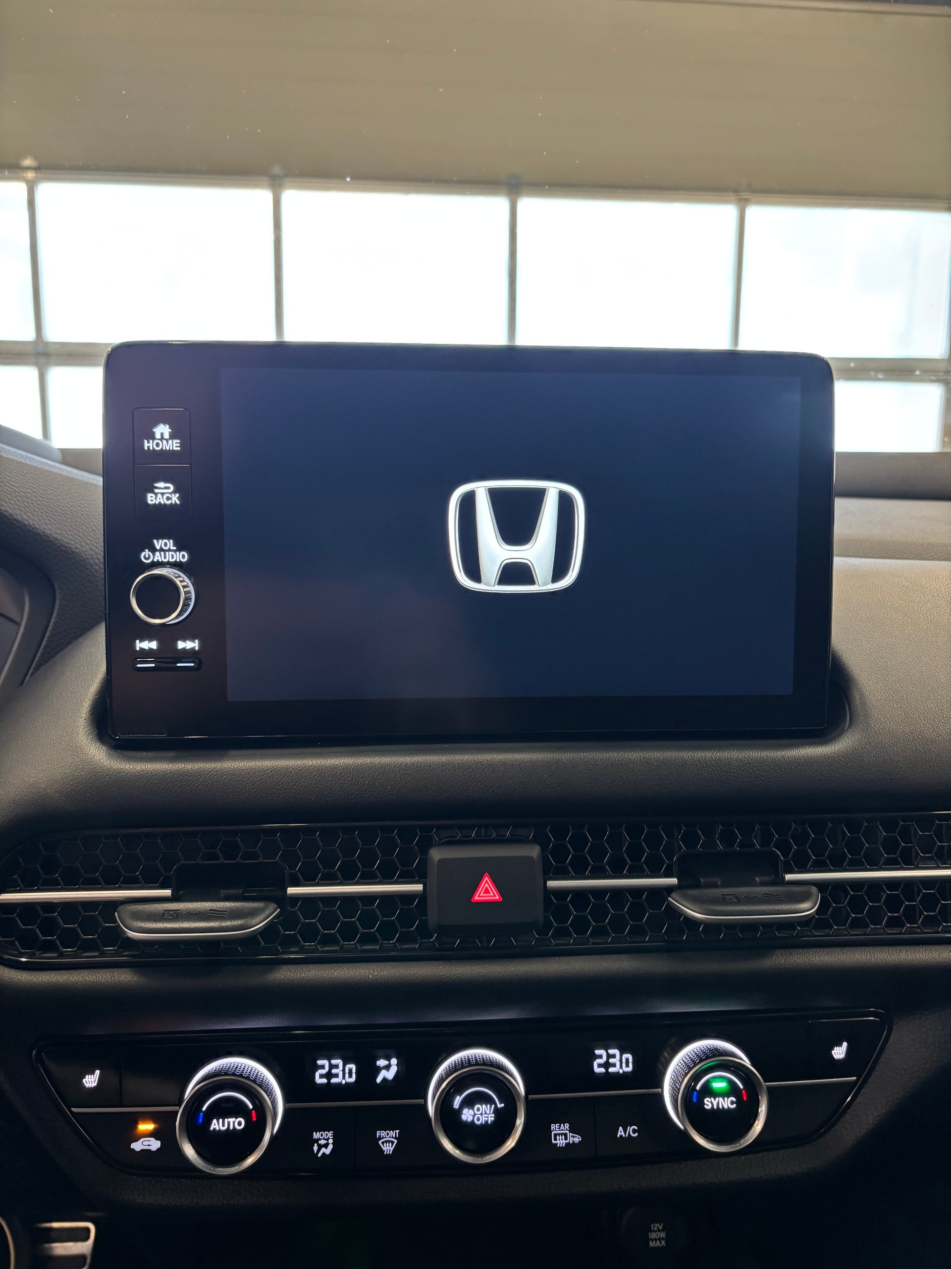 HONDA ZR-V 2.0i MMD Hybrid Advance Automatic-image-9