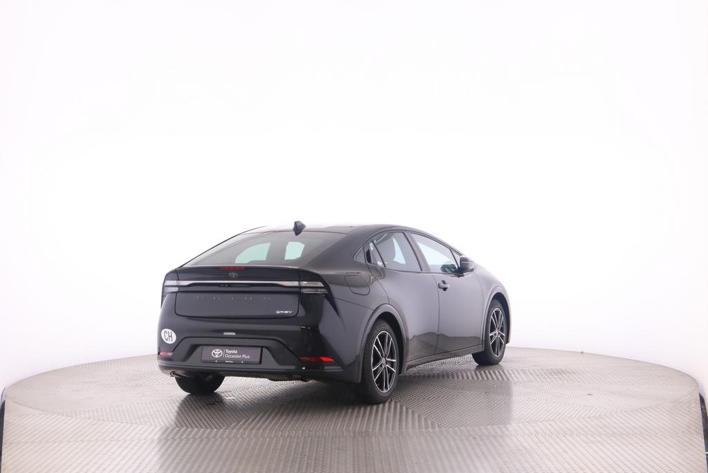 TOYOTA Prius 2.0 Plug-In-Hybrid Style-showroom-element-1