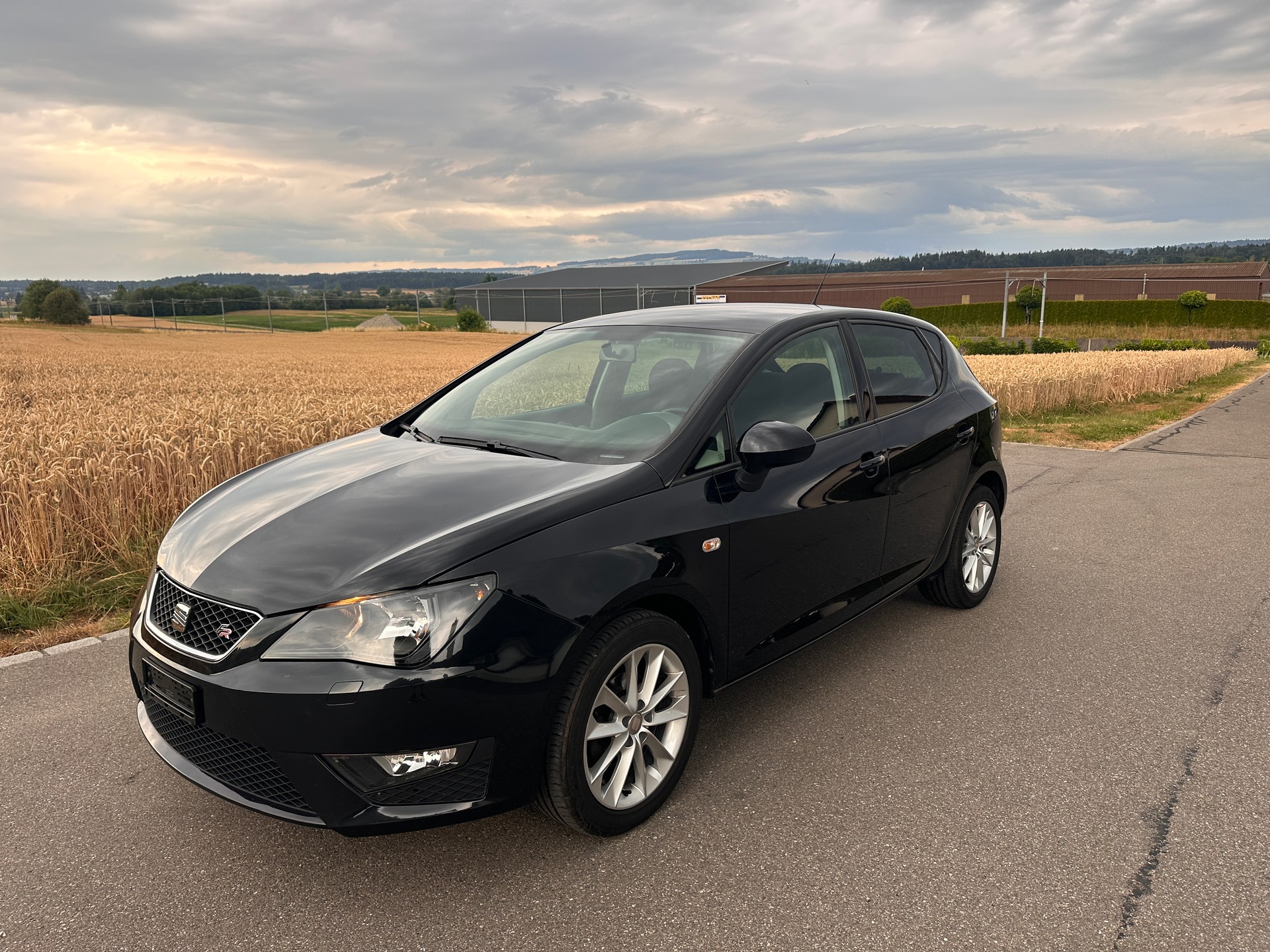 SEAT Ibiza 1.2 TSI FR-image-2