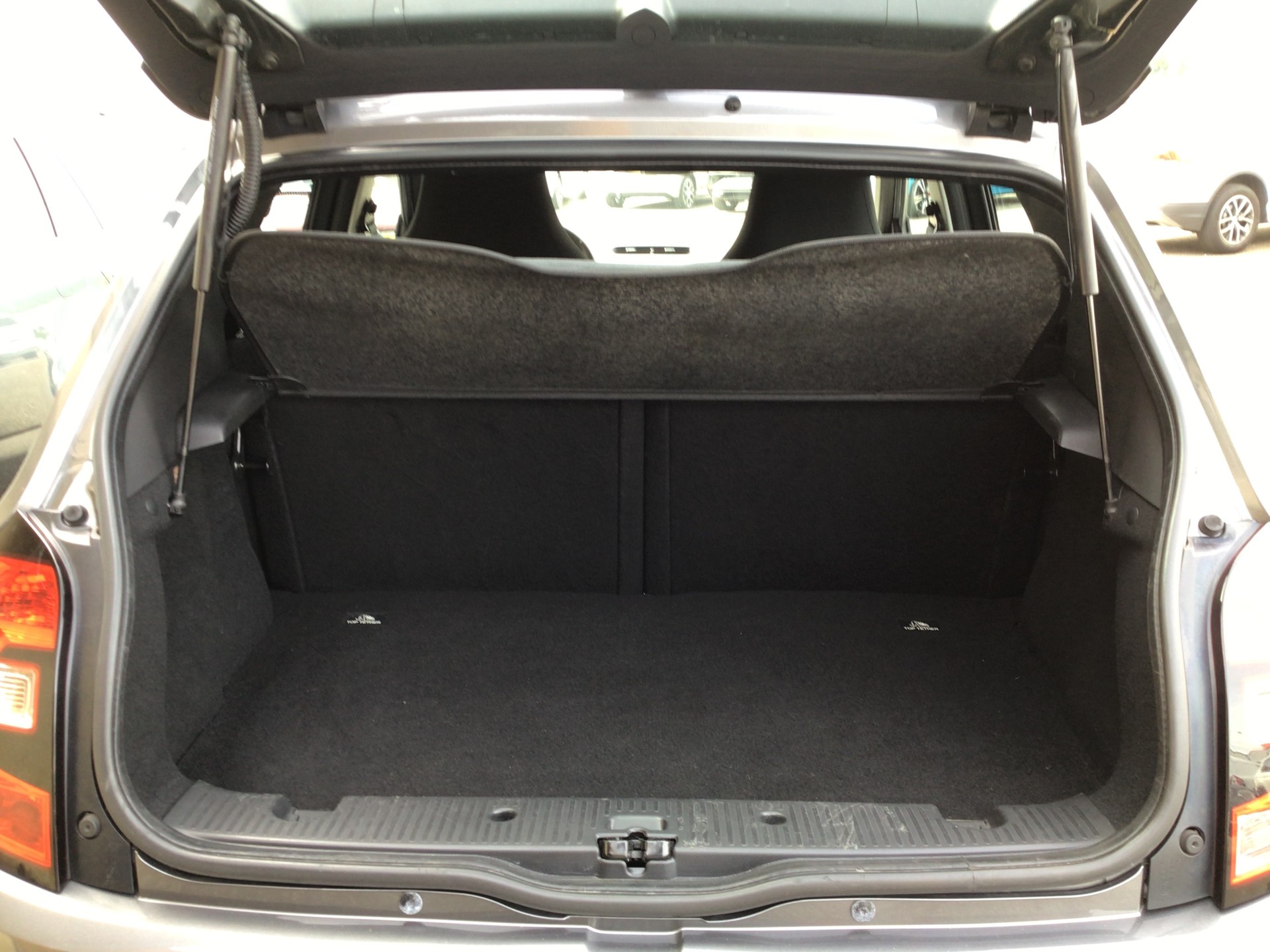 RENAULT Twingo 0.9 Intens EDC-image-11