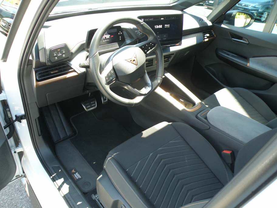 CUPRA Born Sensacion-image-3