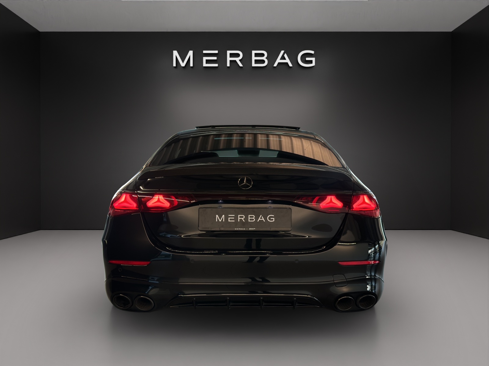 MERCEDES-BENZ E 53 AMG Hybrid 4Matic+-image-4