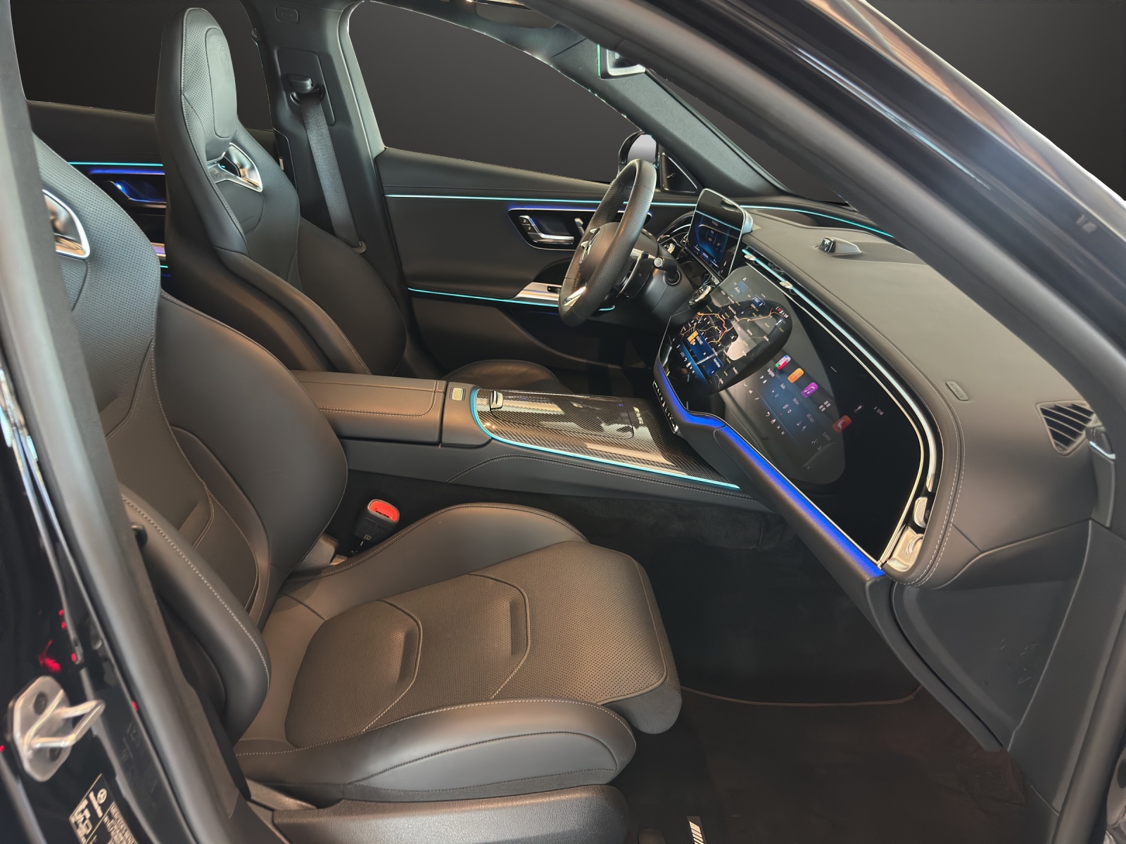 MERCEDES-BENZ E 53 AMG Hybrid 4Matic+-image-10