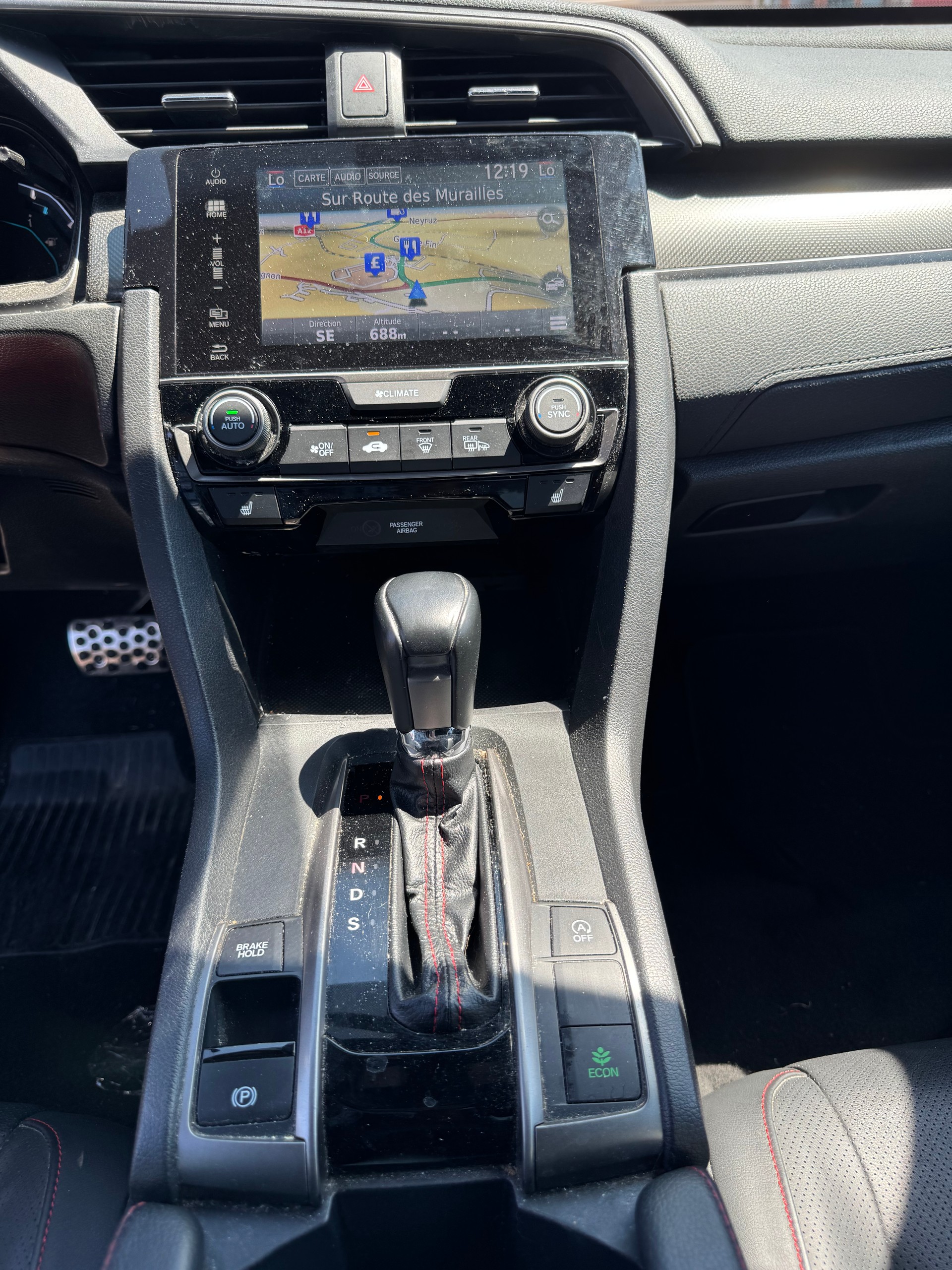 HONDA Civic 1.0 VTEC Executive CVT-image-9