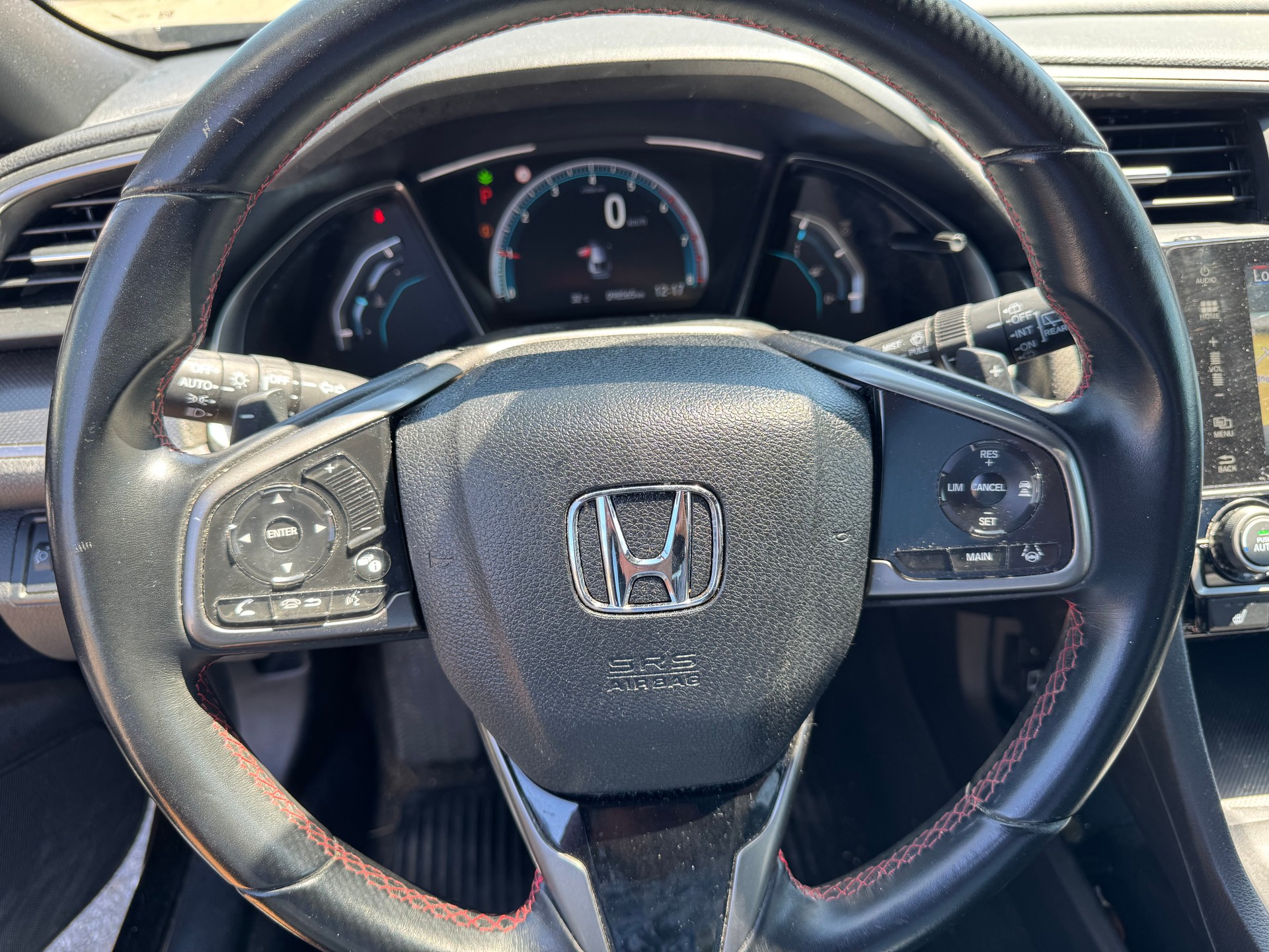 HONDA Civic 1.0 VTEC Executive CVT-image-8