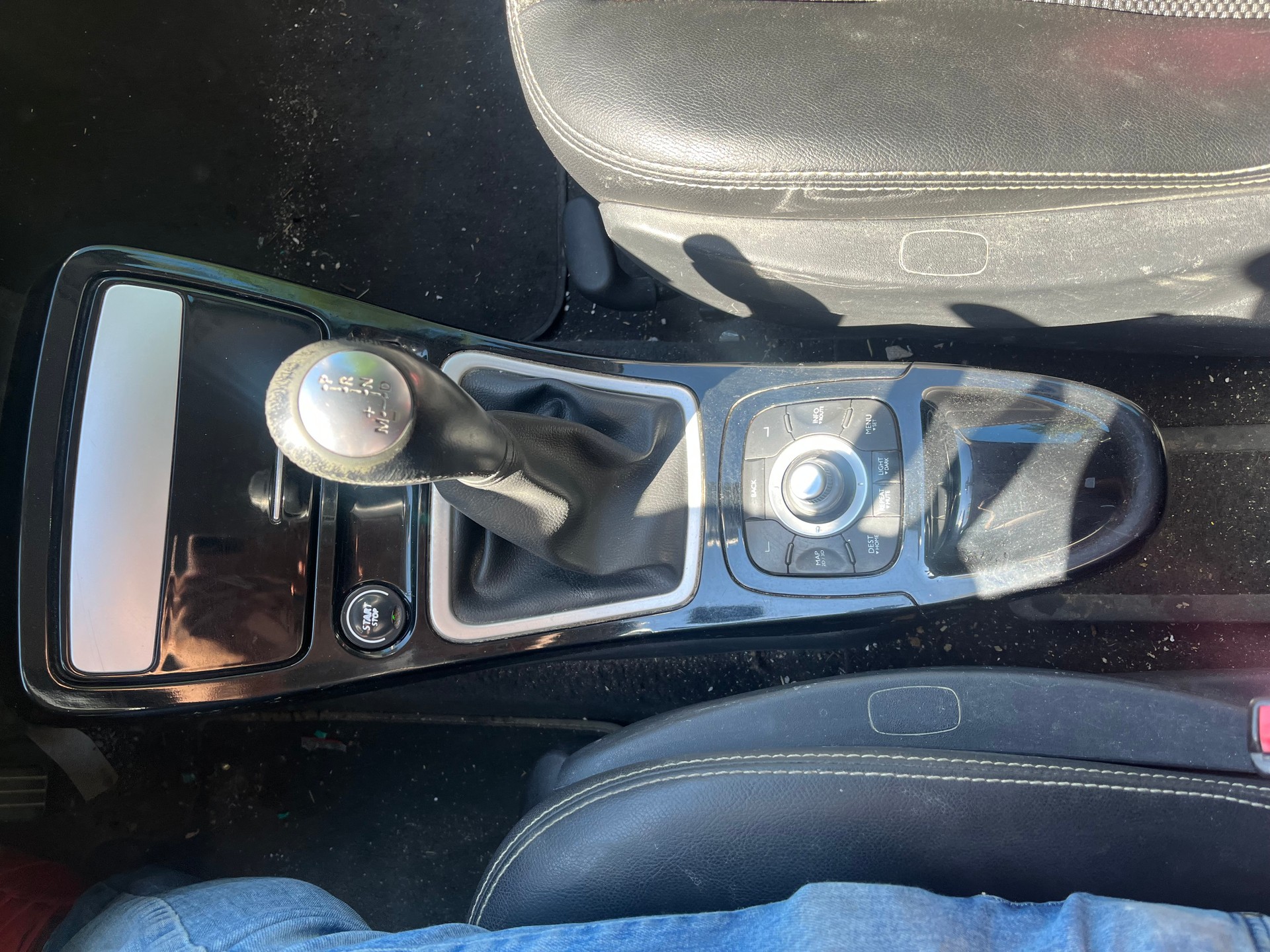 RENAULT Espace 2.0 dCi Dynamique Automatic-image-5