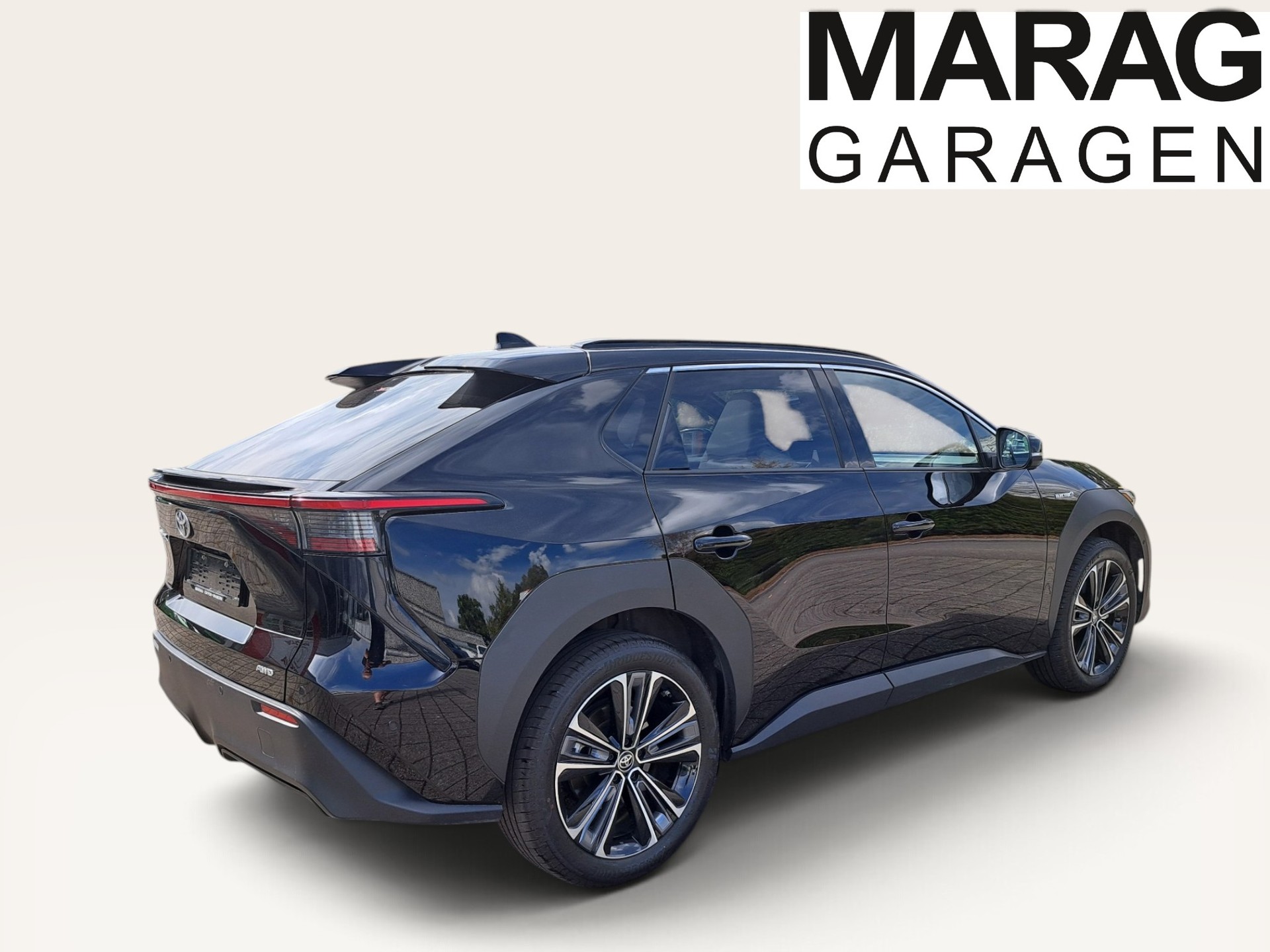 TOYOTA bZ4X Premium 71,4 kWh 4WD-image-7