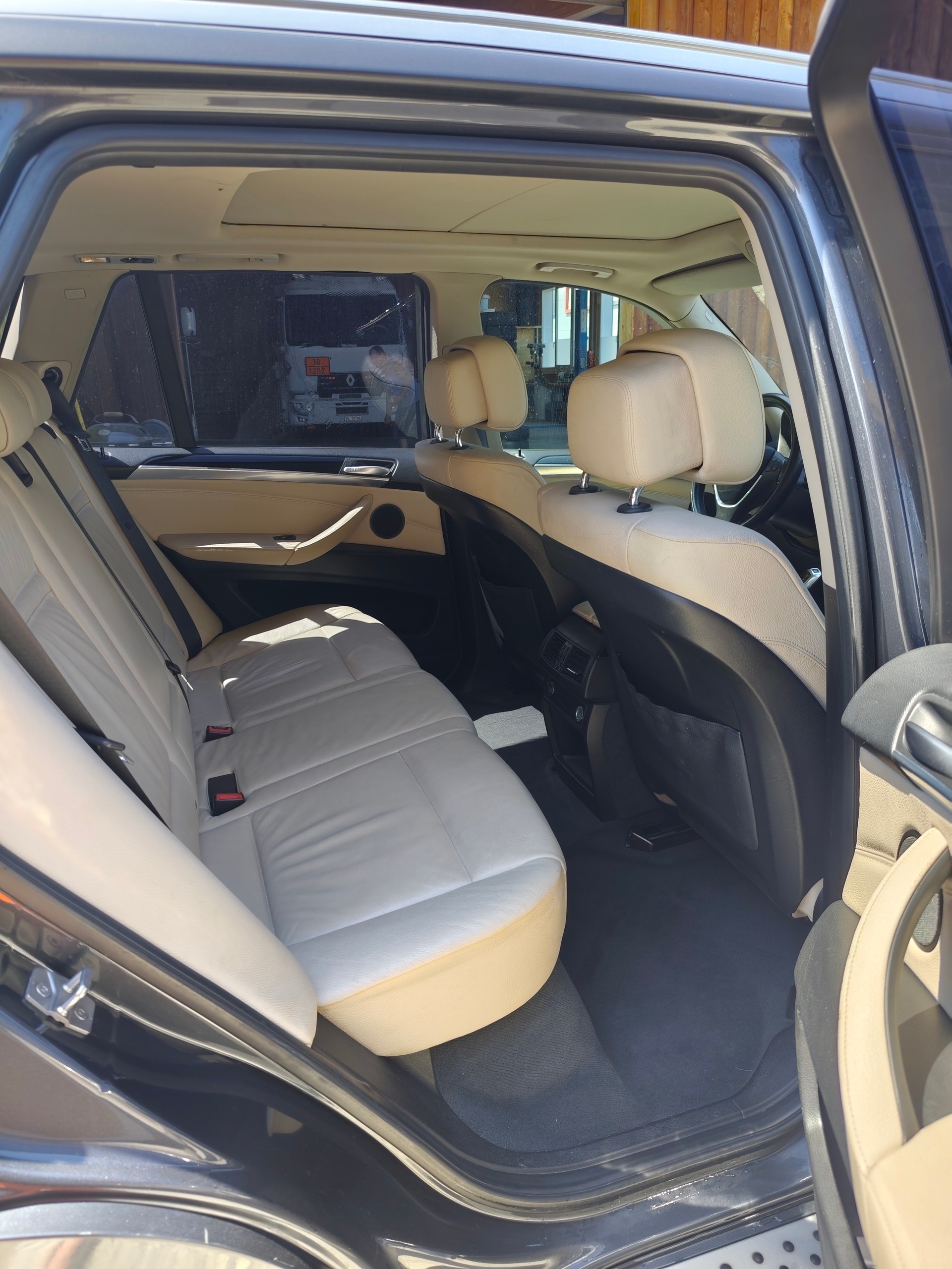 BMW 30d-image-6