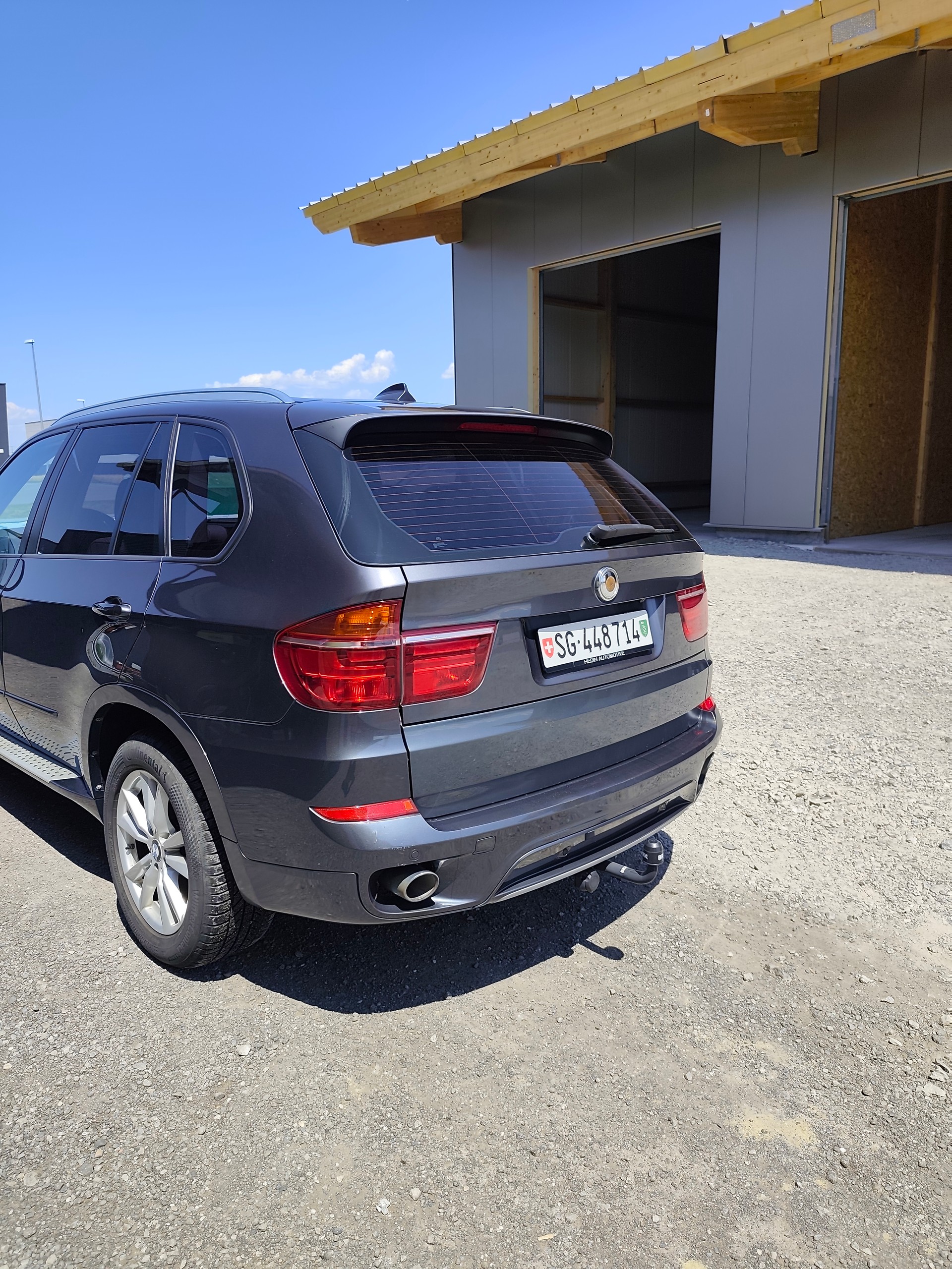 BMW 30d-image-1