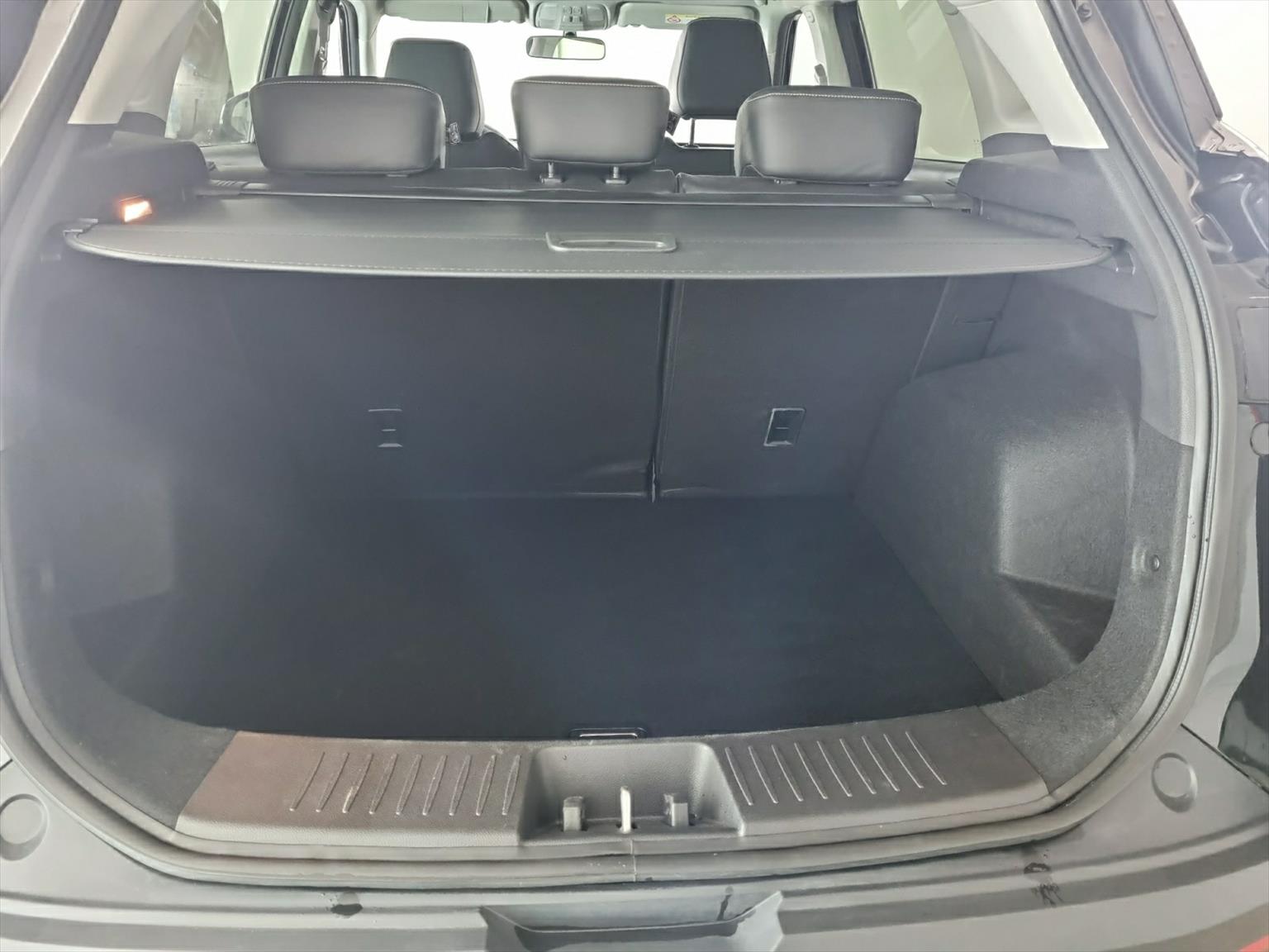 JAC e-JS4 EV Elektro Automat SUV-image-13
