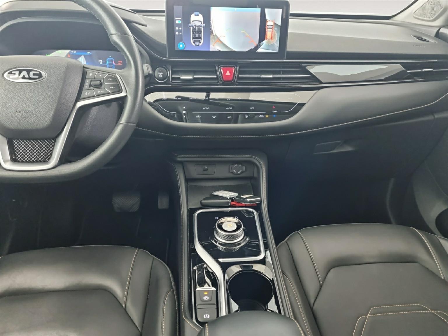 JAC e-JS4 EV Elektro Automat SUV-image-5
