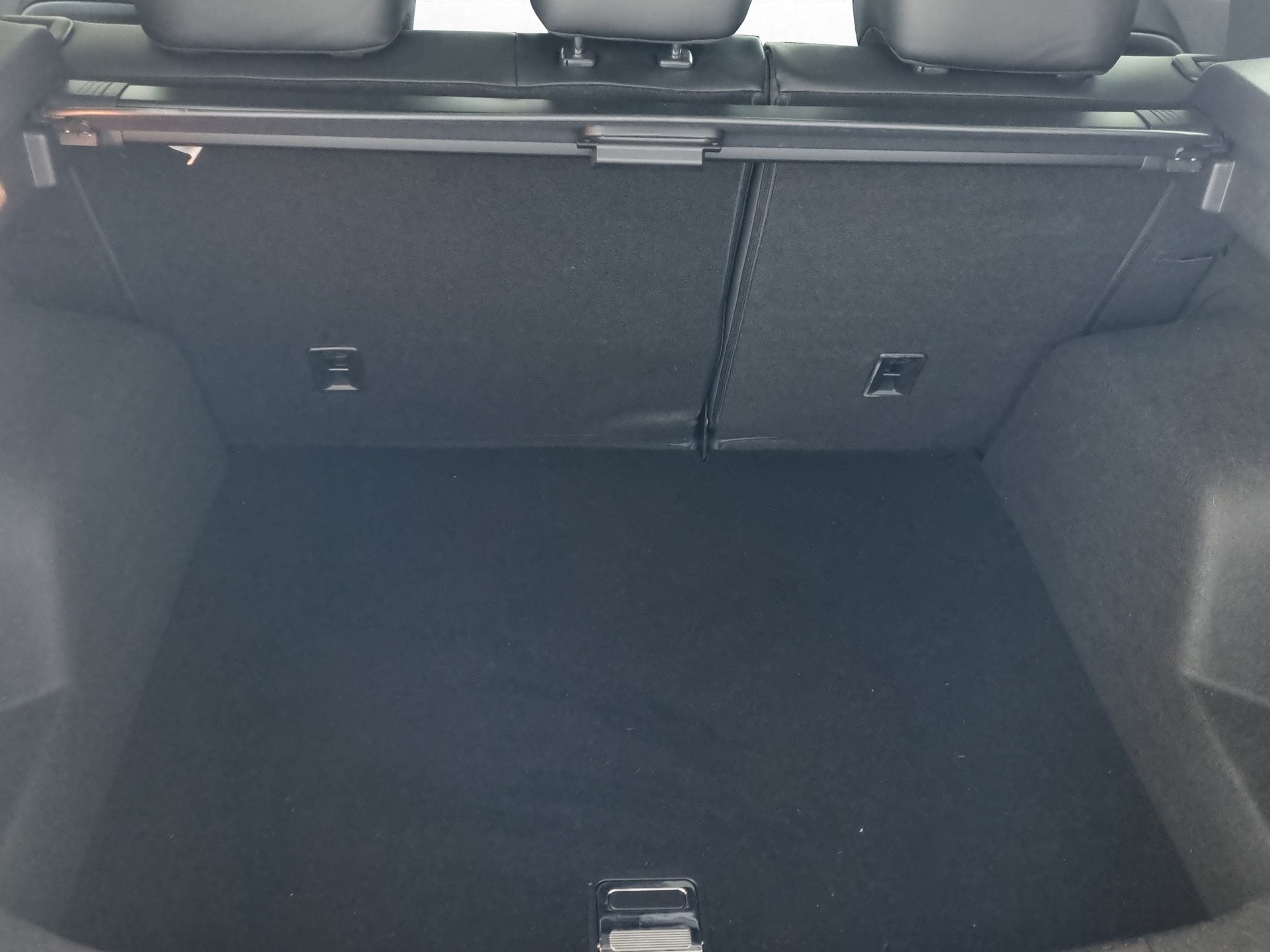 JAC e-JS4 EV Elektro Automat SUV-image-15