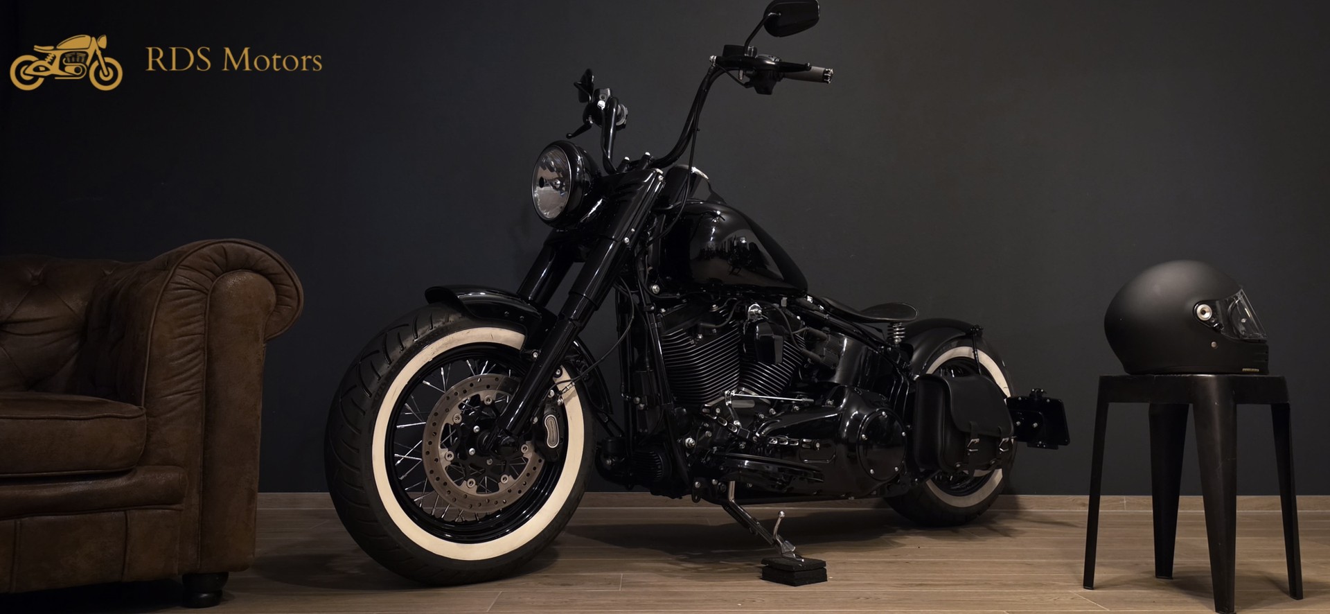 HARLEY-DAVIDSON FLSS Softail Slim S110 ABS Bobber Black-showroom-element-2