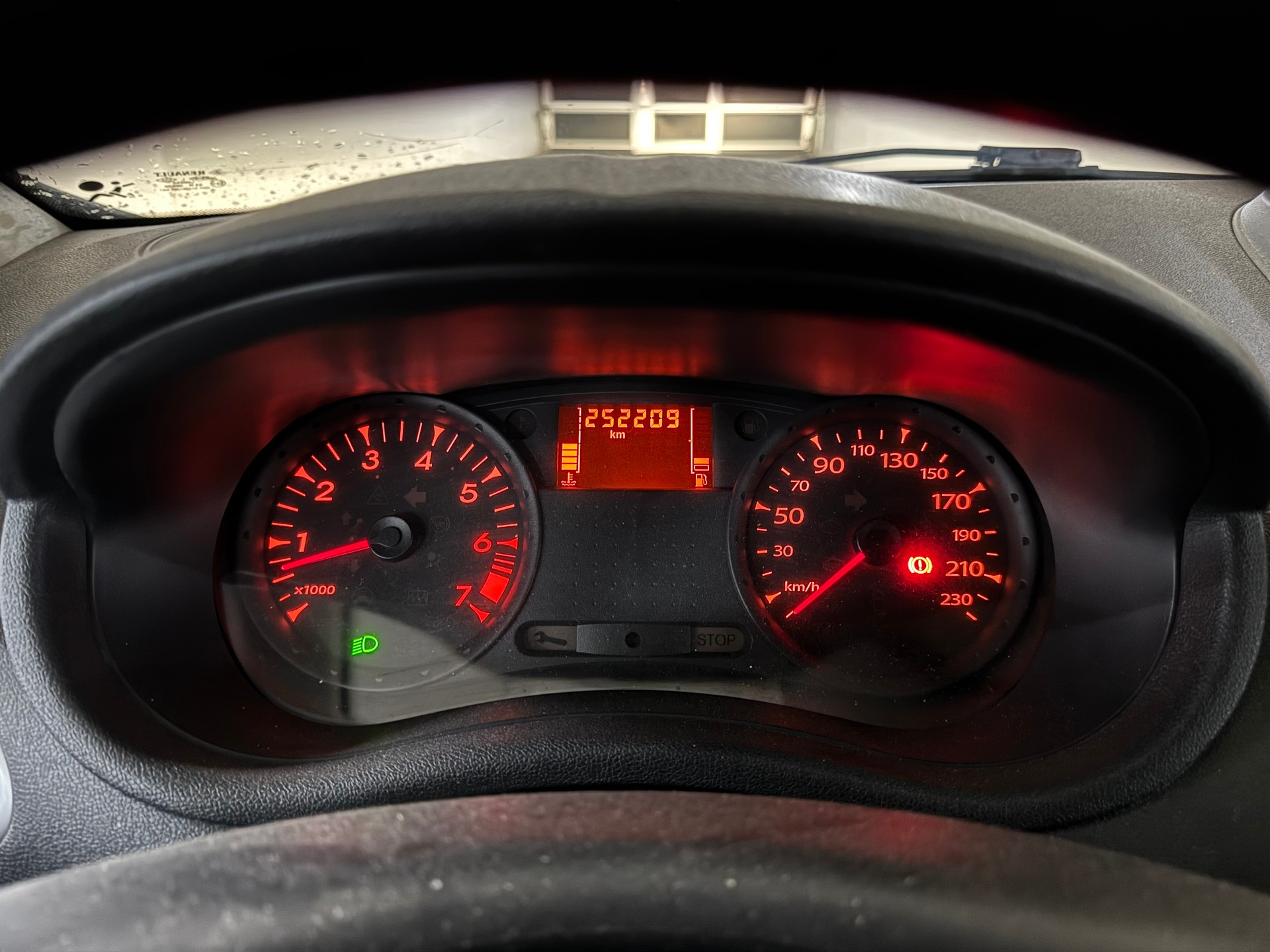 RENAULT Clio 1.2 16V Expression-image-14