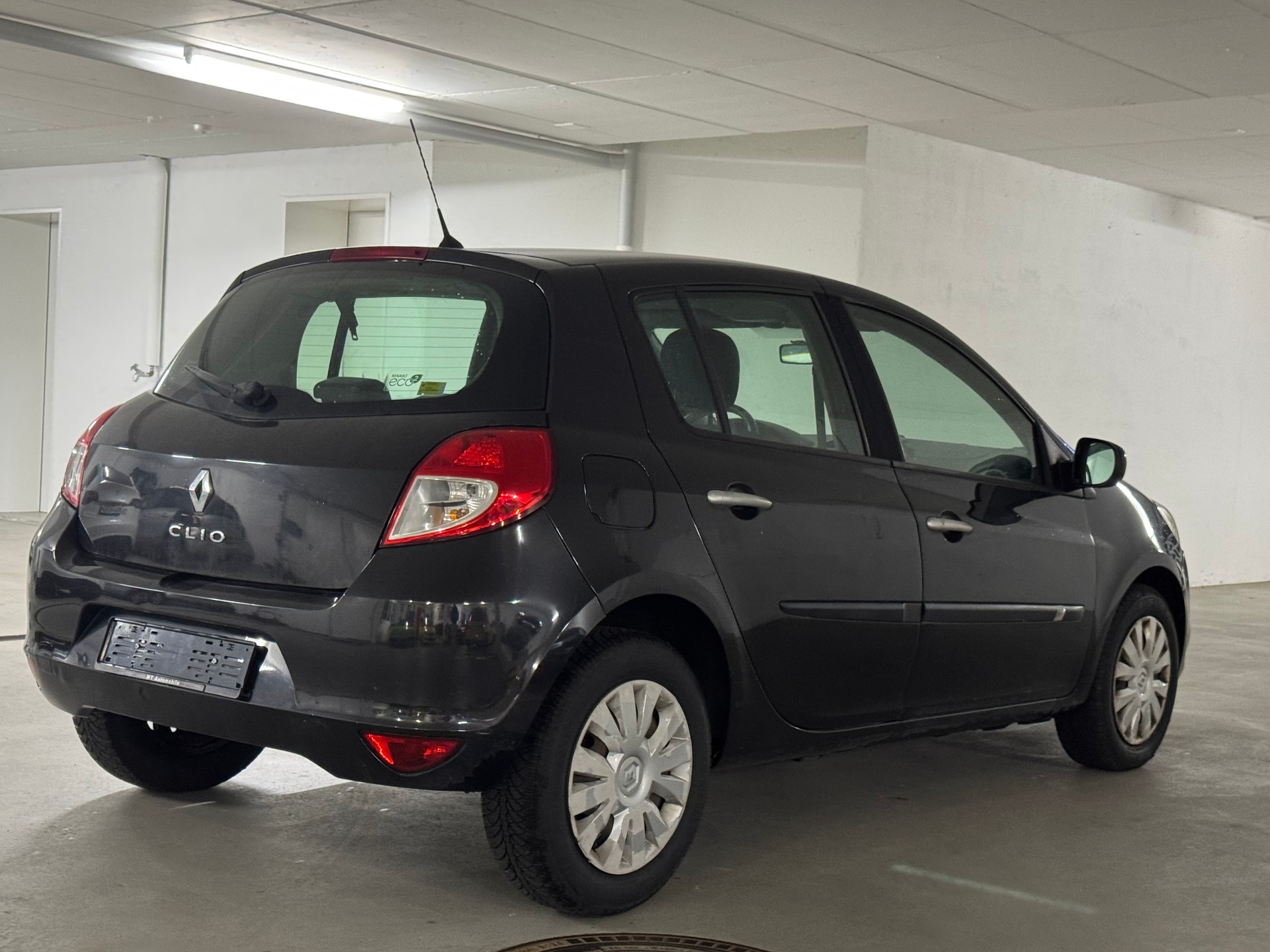 RENAULT Clio 1.2 16V Expression-image-6