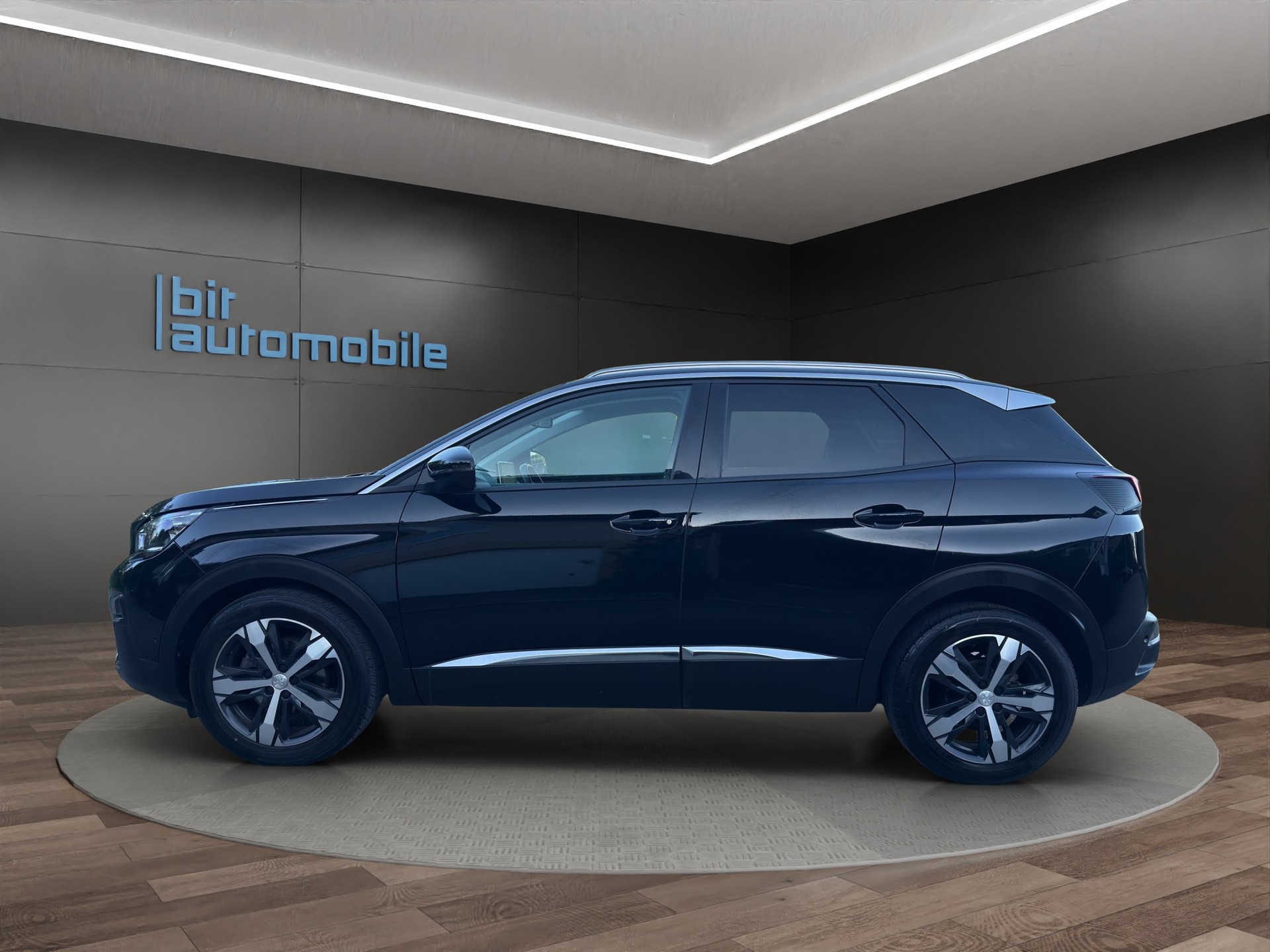 PEUGEOT 3008 1.2 PureTech Business Line EAT-image-2