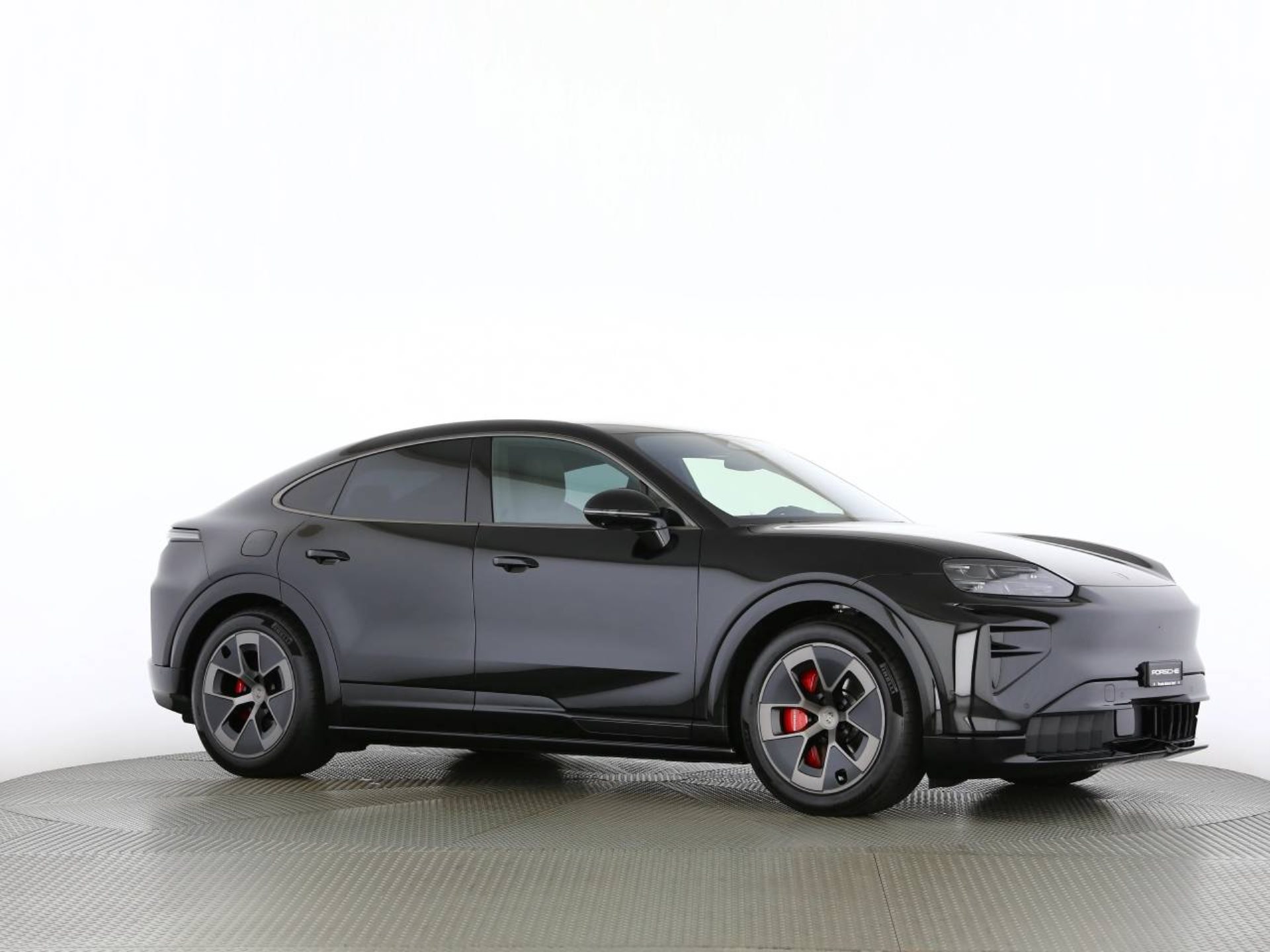 PORSCHE Cayenne Turbo Coupé Electric-image-25