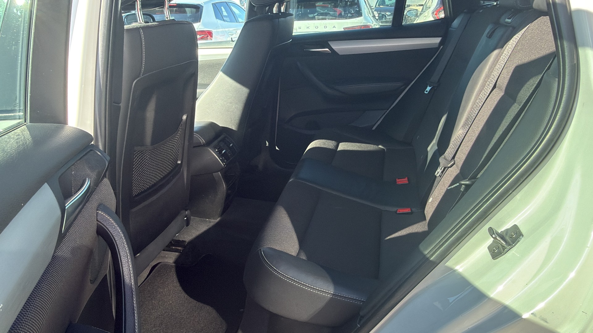 BMW X3 xDrive 20d Steptronic-image-15