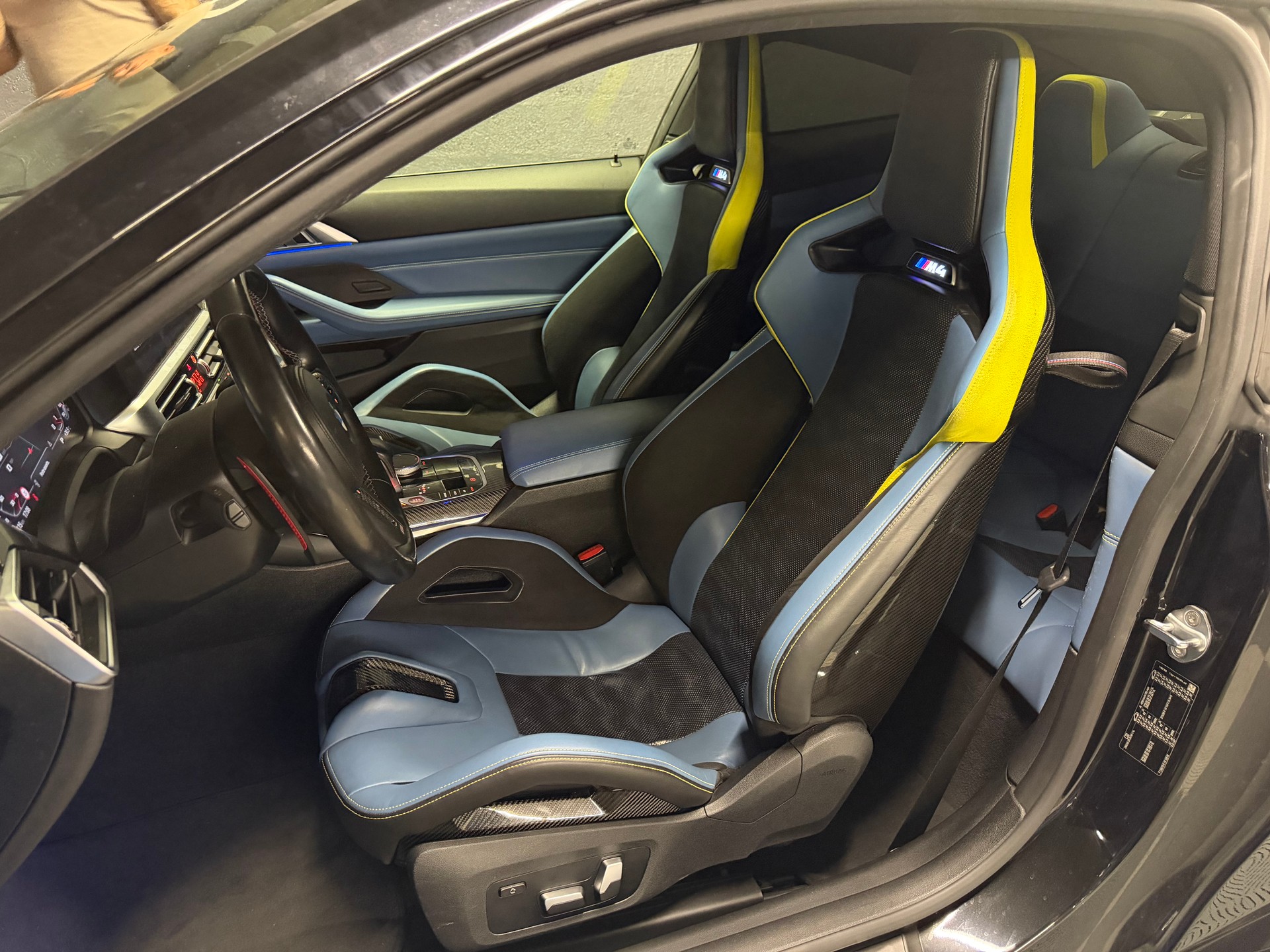 BMW M4 Coupé Competition-image-8