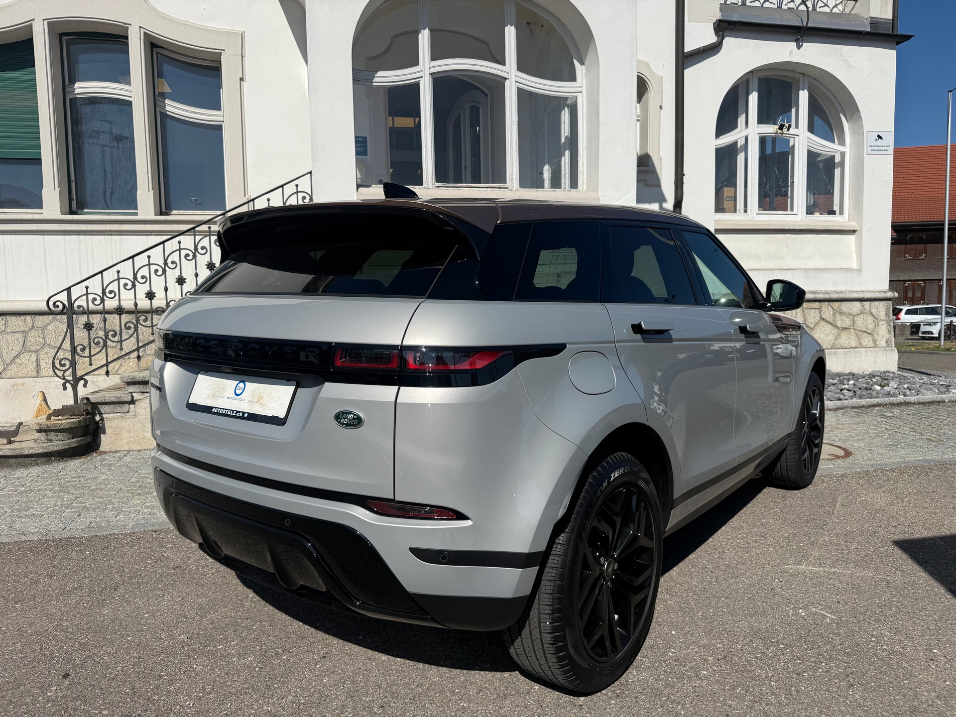 LAND ROVER Range Rover Evoque 2.0 T Bronze Collection-image-6