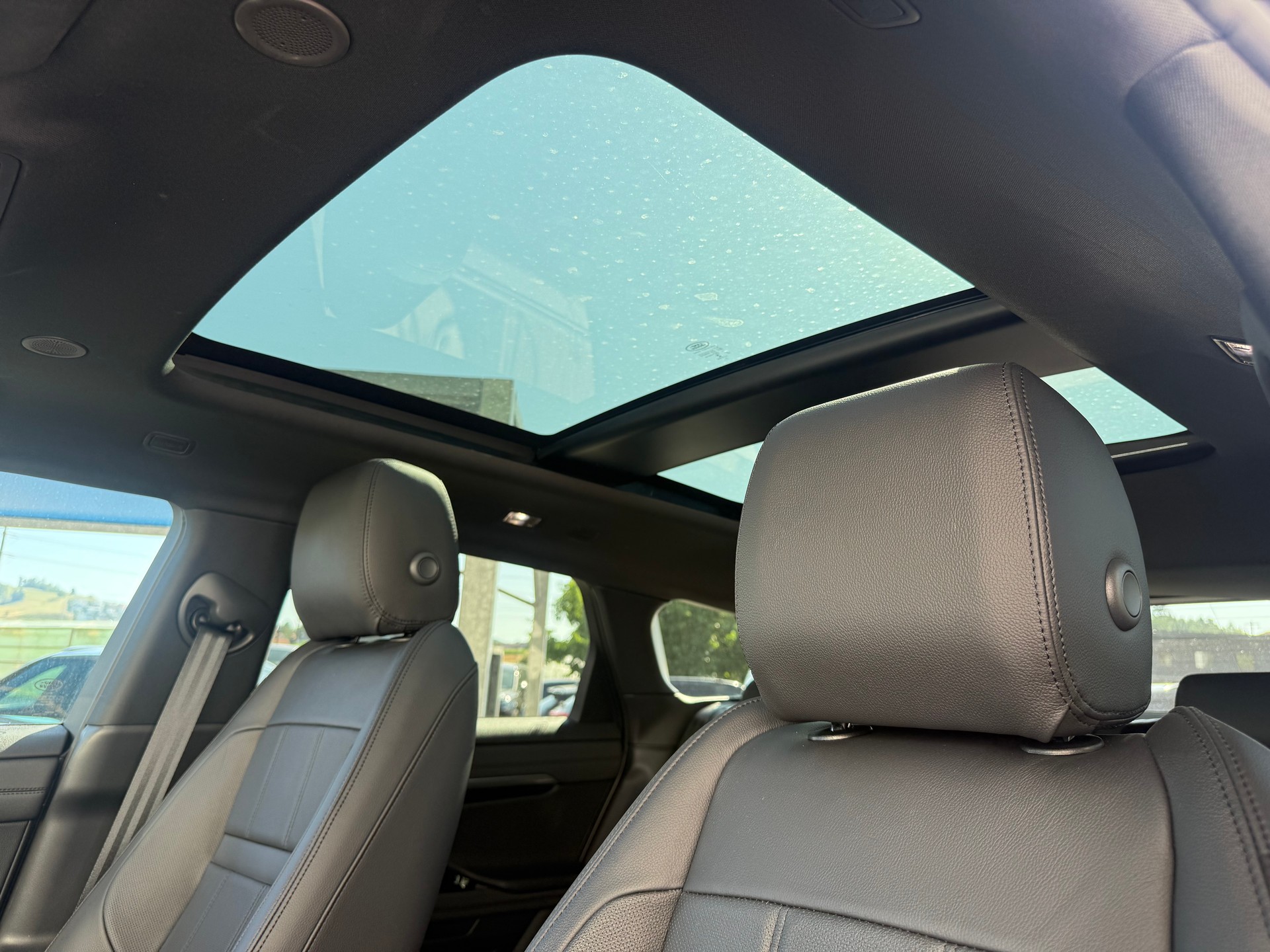 LAND ROVER Range Rover Evoque 2.0 T Bronze Collection-image-11