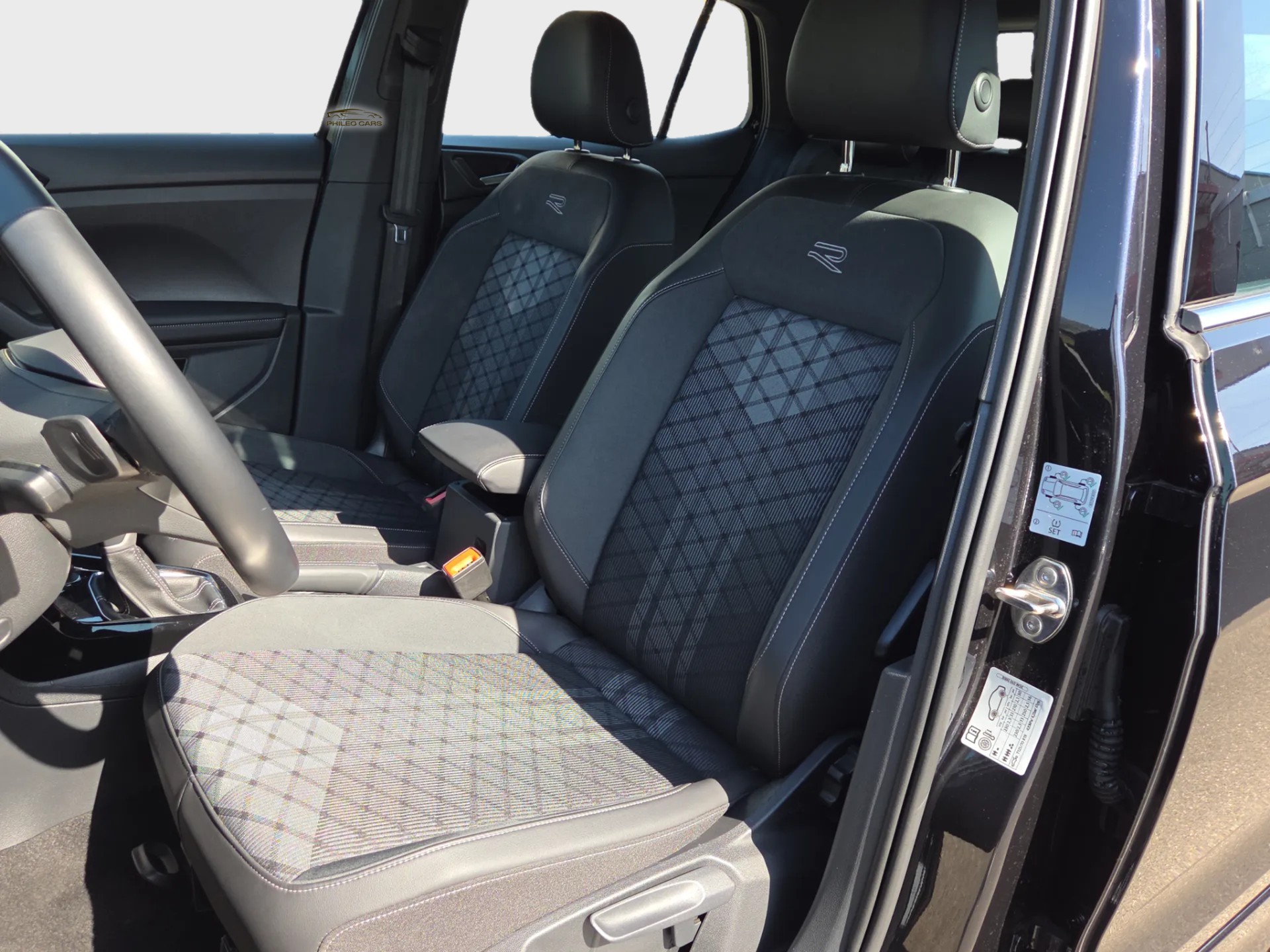 VW T-Cross 1.0 TSI EVO R-Line DSG-image-11