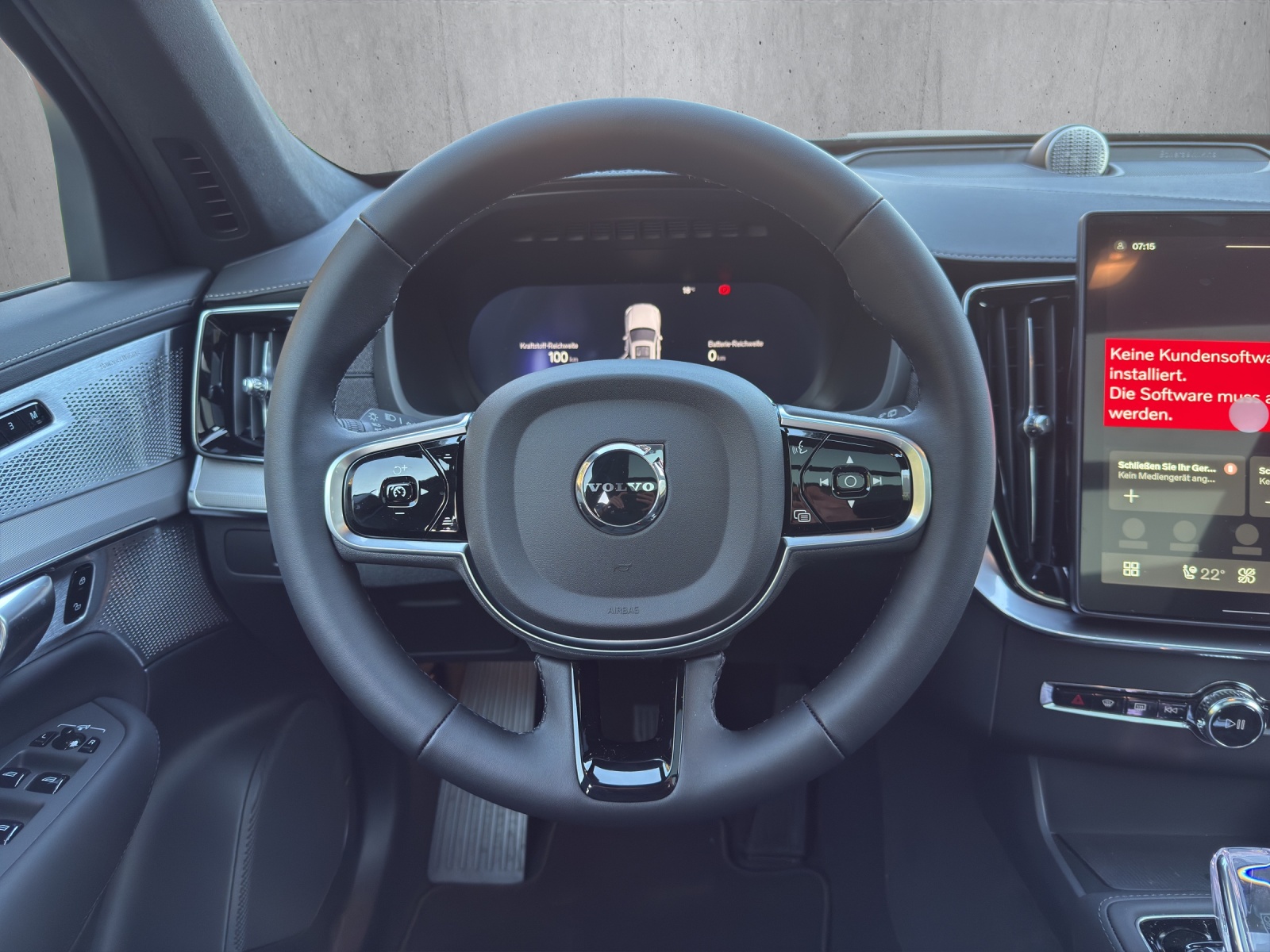 VOLVO XC90 T8 AWD PluginHybrid Black Edition Geartronic-image-10