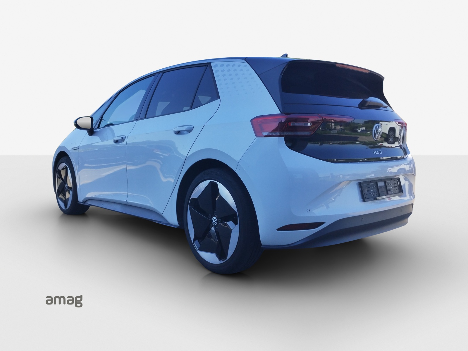 VW ID.3 Pro S 77 kWh Tour-showroom-element-2