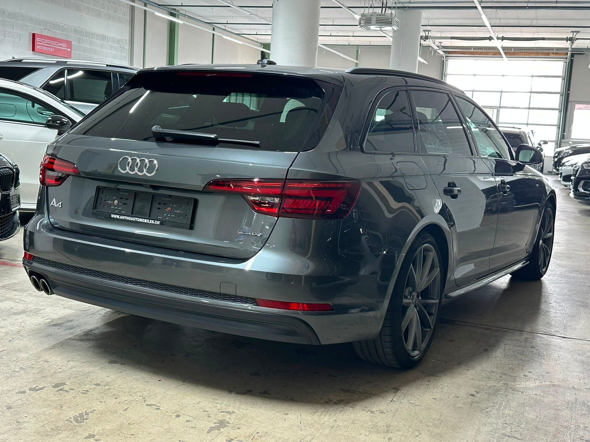 AUDI A4 Avant 2.0 TDI quattro S-tronic-image-3