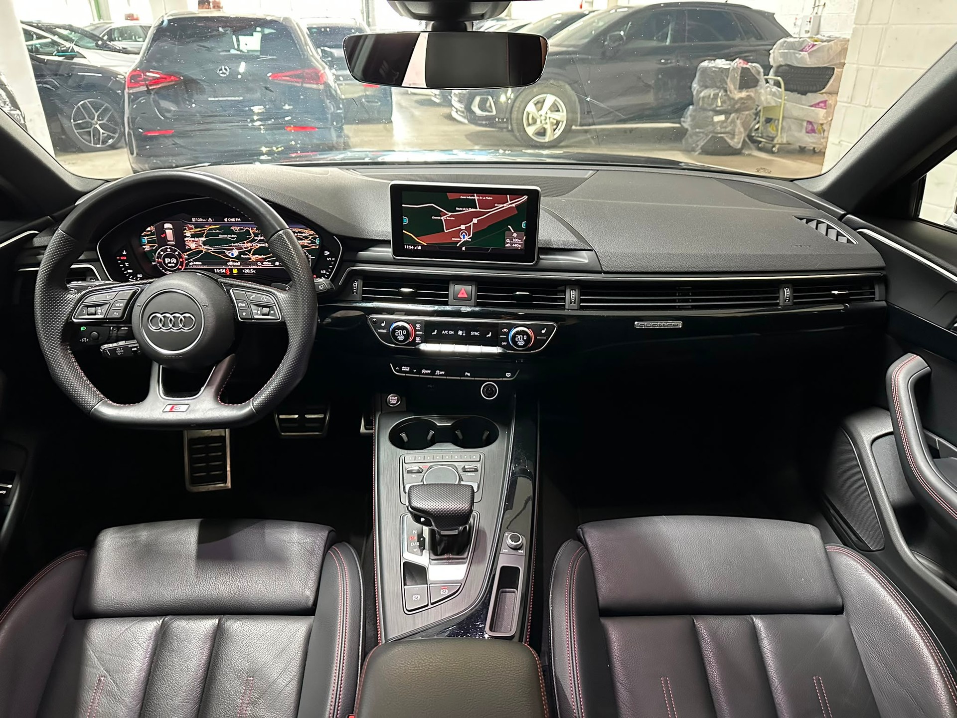 AUDI A4 Avant 2.0 TDI quattro S-tronic-image-9