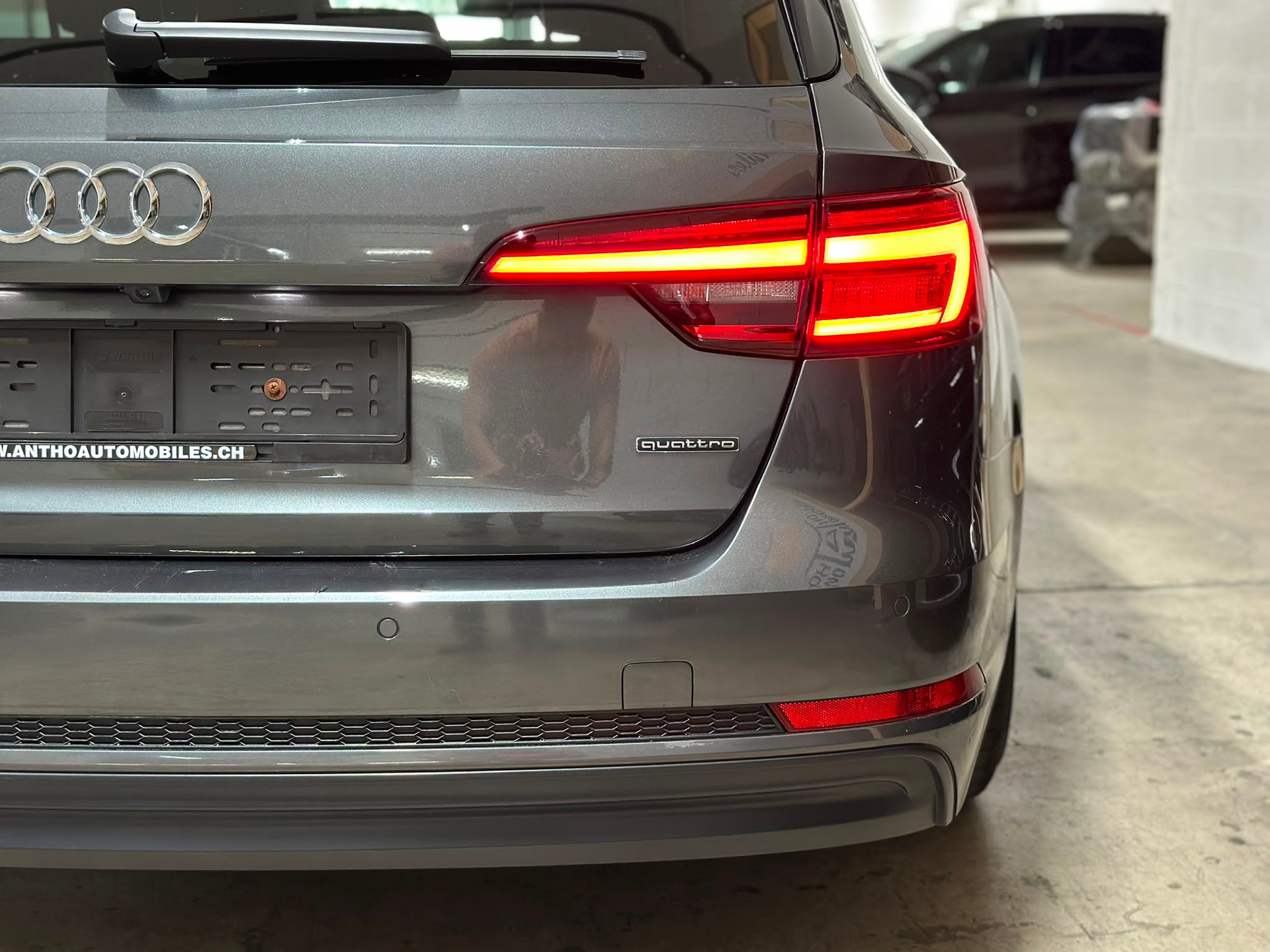 AUDI A4 Avant 2.0 TDI quattro S-tronic-image-7