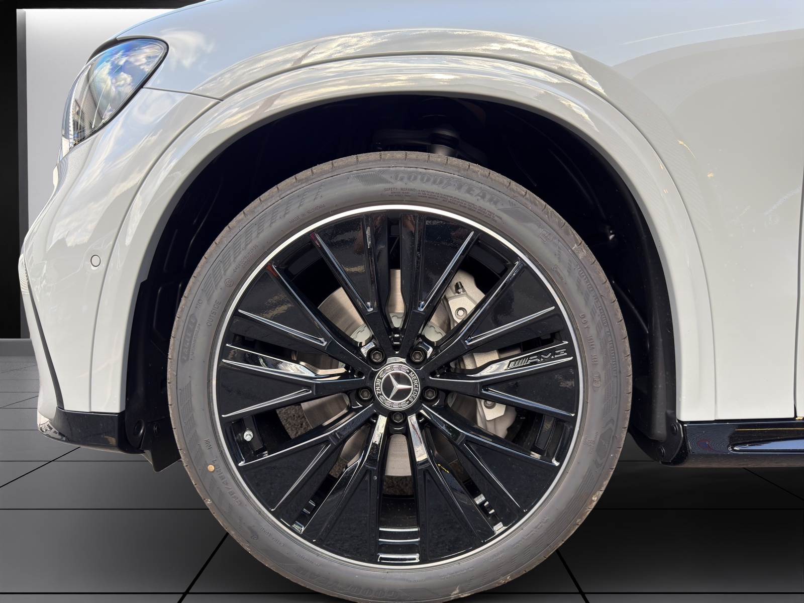 MERCEDES-BENZ GLC 400 4MATIC 94 kWh EQ-image-5