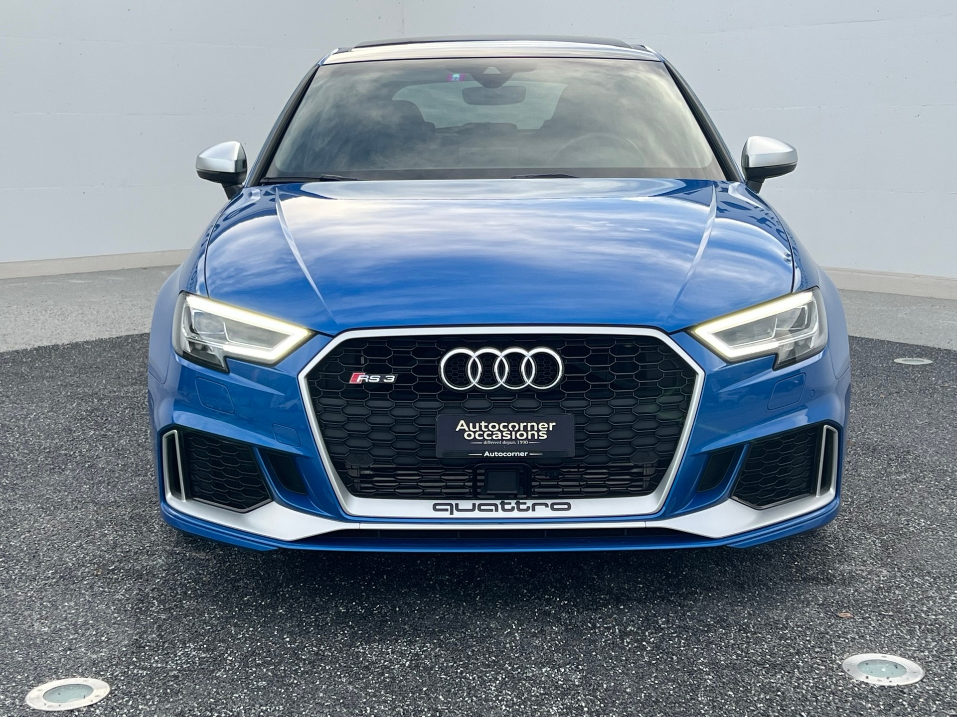 AUDI RS3 Sportback 2.5 TSI quattro S-tronic-image-1